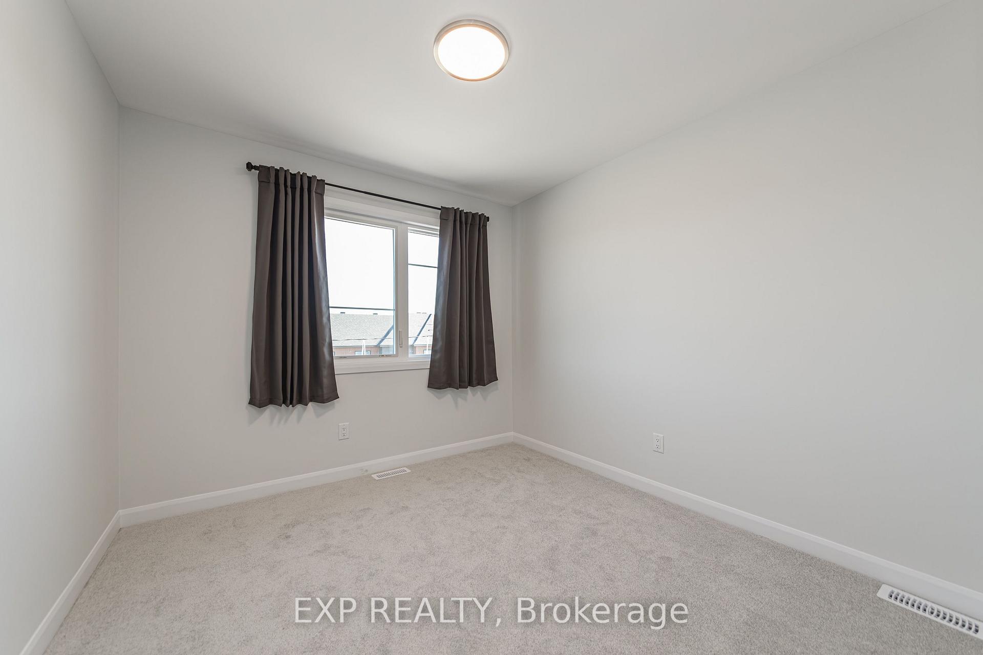 Photo 15 of 657 Moonglade Crescent, Ottawa, Barrhaven - Half Moon Bay — HOMEH