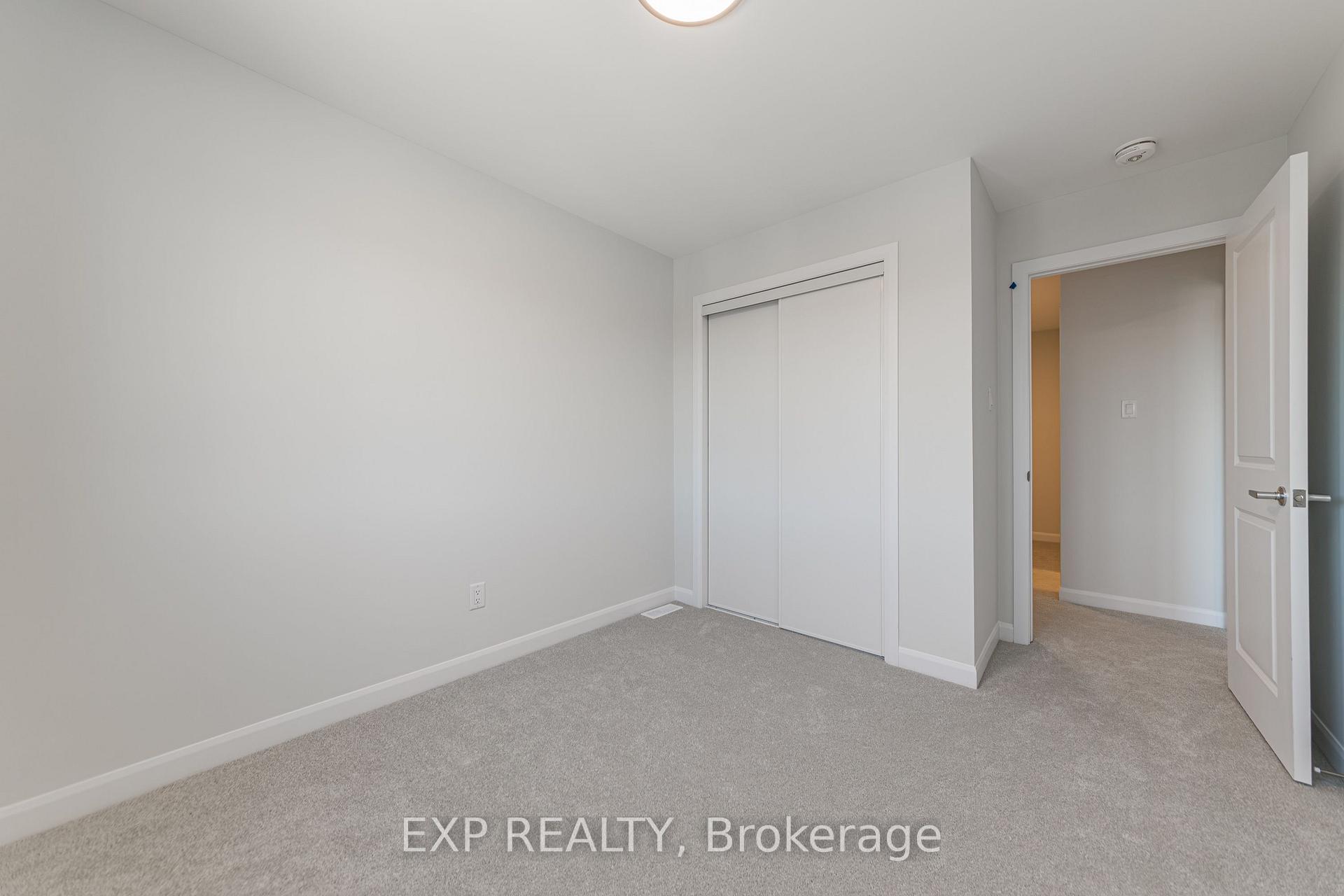 Photo 16 of 657 Moonglade Crescent, Ottawa, Barrhaven - Half Moon Bay — HOMEH