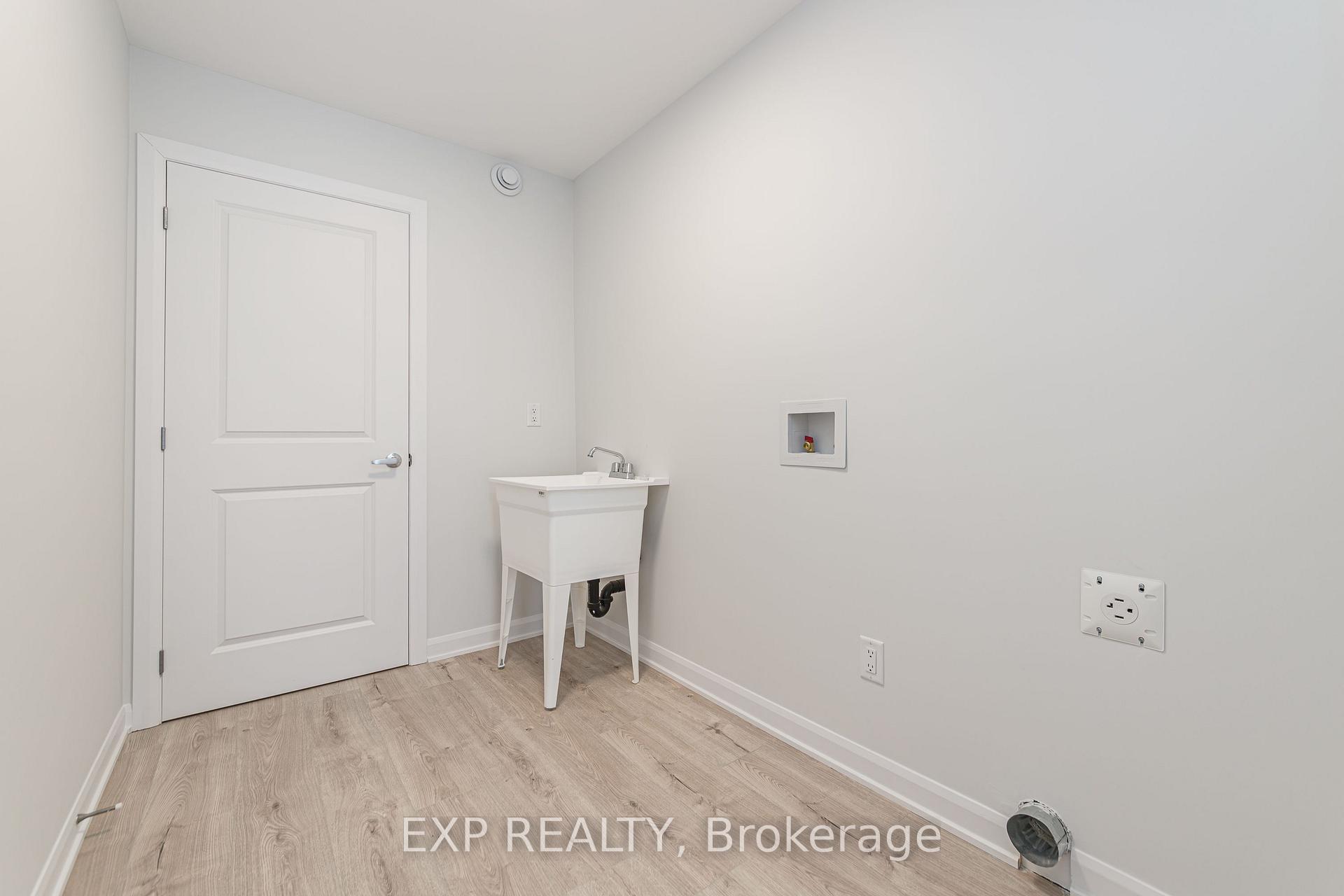 Photo 21 of 657 Moonglade Crescent, Ottawa, Barrhaven - Half Moon Bay — HOMEH