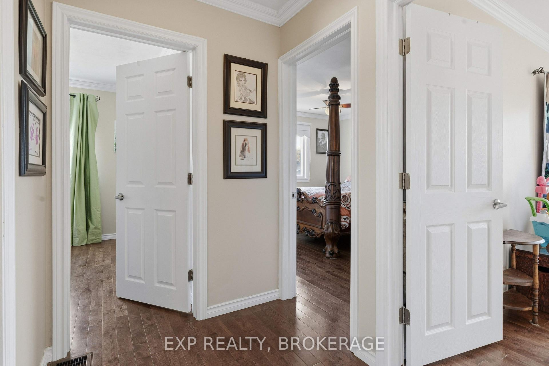 Photo 25 of 121 Butler Street E, Kingston, Rideau — HOMEH
