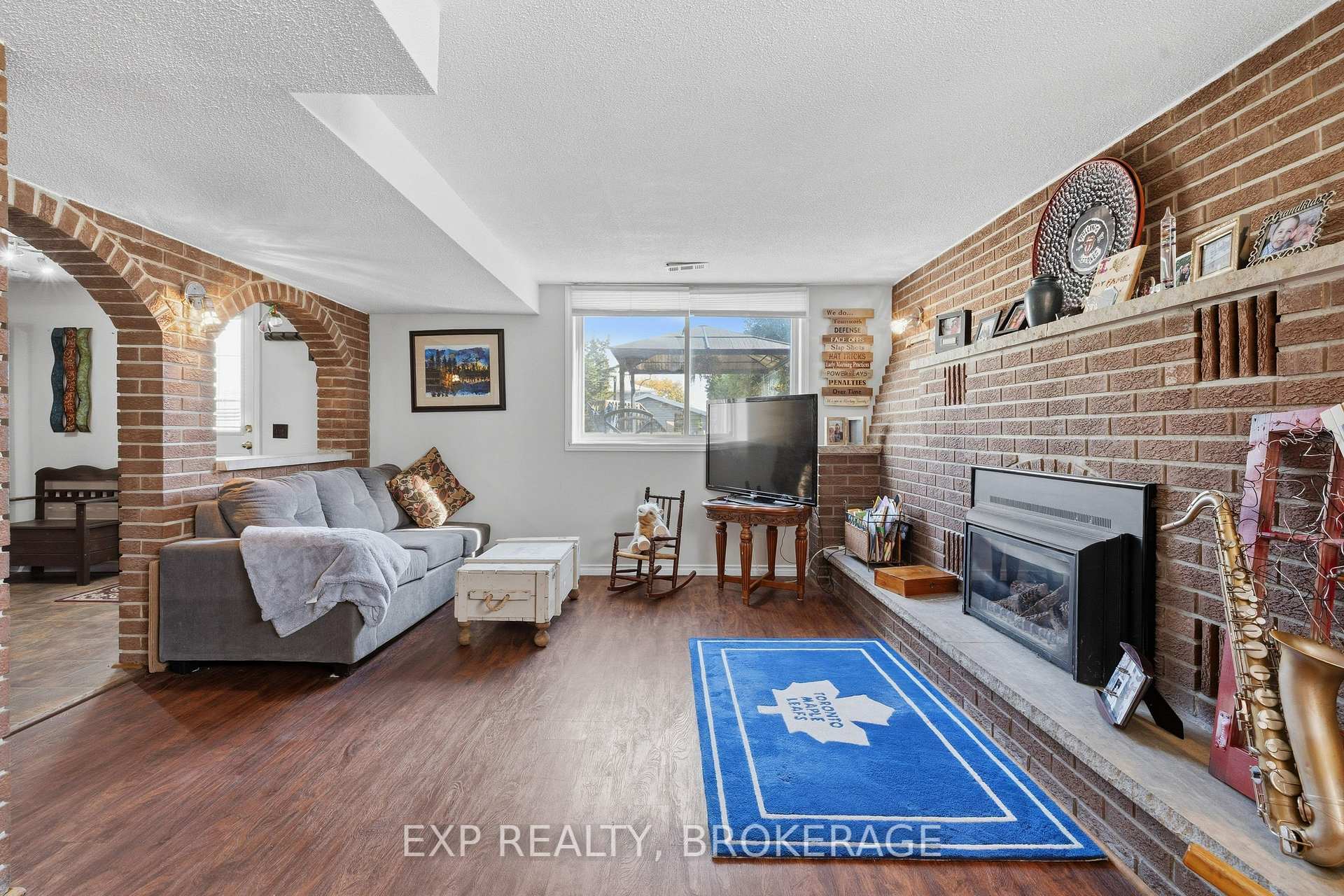 Photo 36 of 121 Butler Street E, Kingston, Rideau — HOMEH