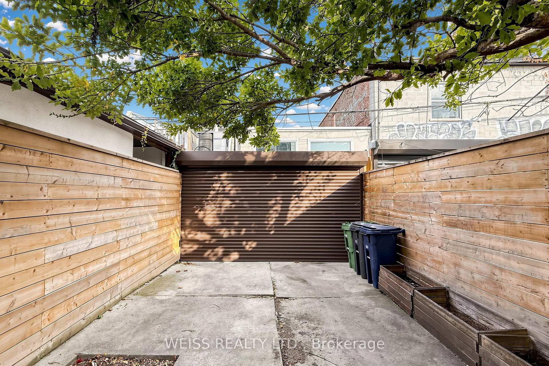 Photo 42 of 758 Richmond Street W, Toronto, Niagara — HOMEH