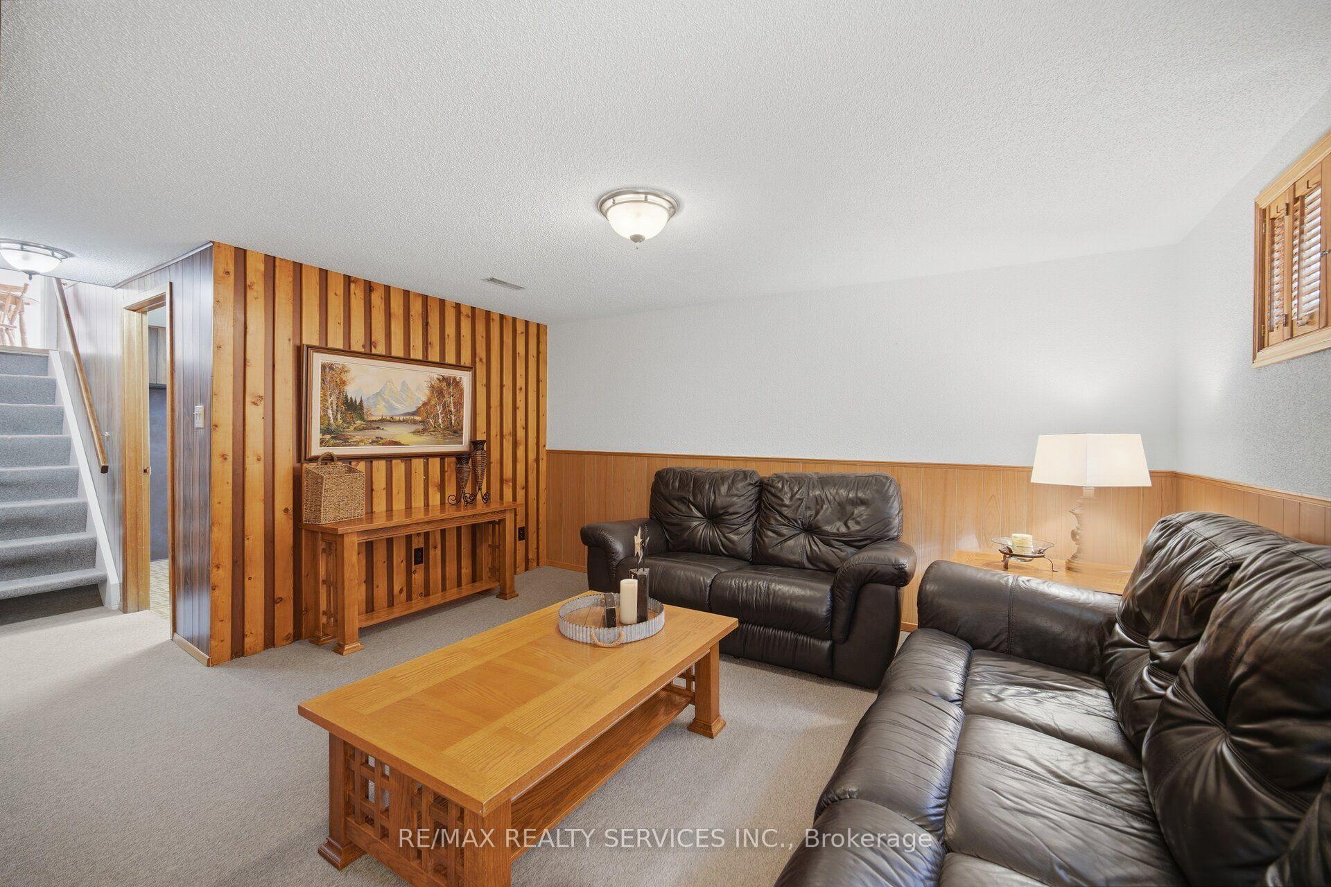Photo 25 of 5 Drake Boulevard, Brampton, Southgate — HOMEH