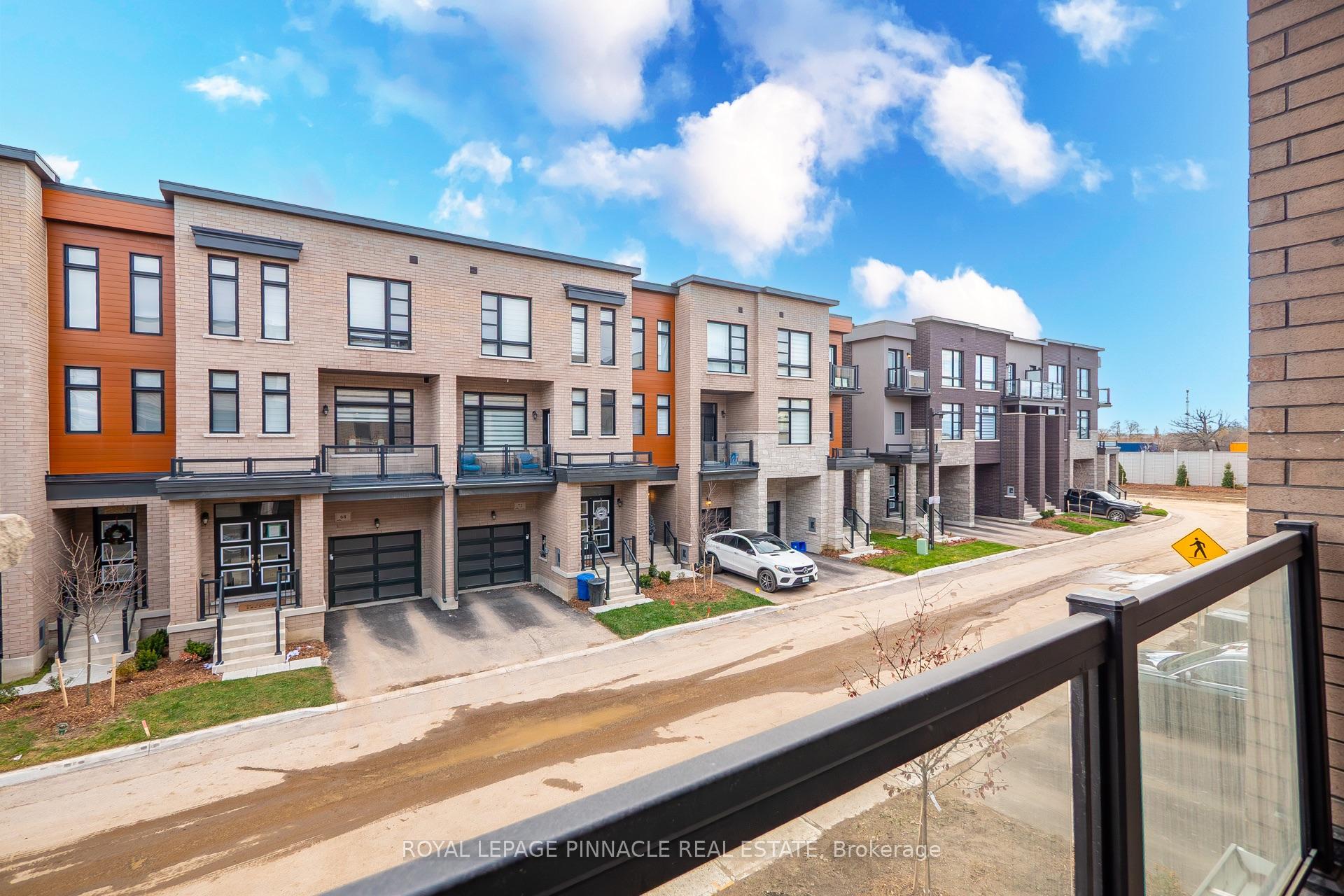 Photo 30 of 69 Inverary Crescent, Vaughan, Kleinburg — HOMEH