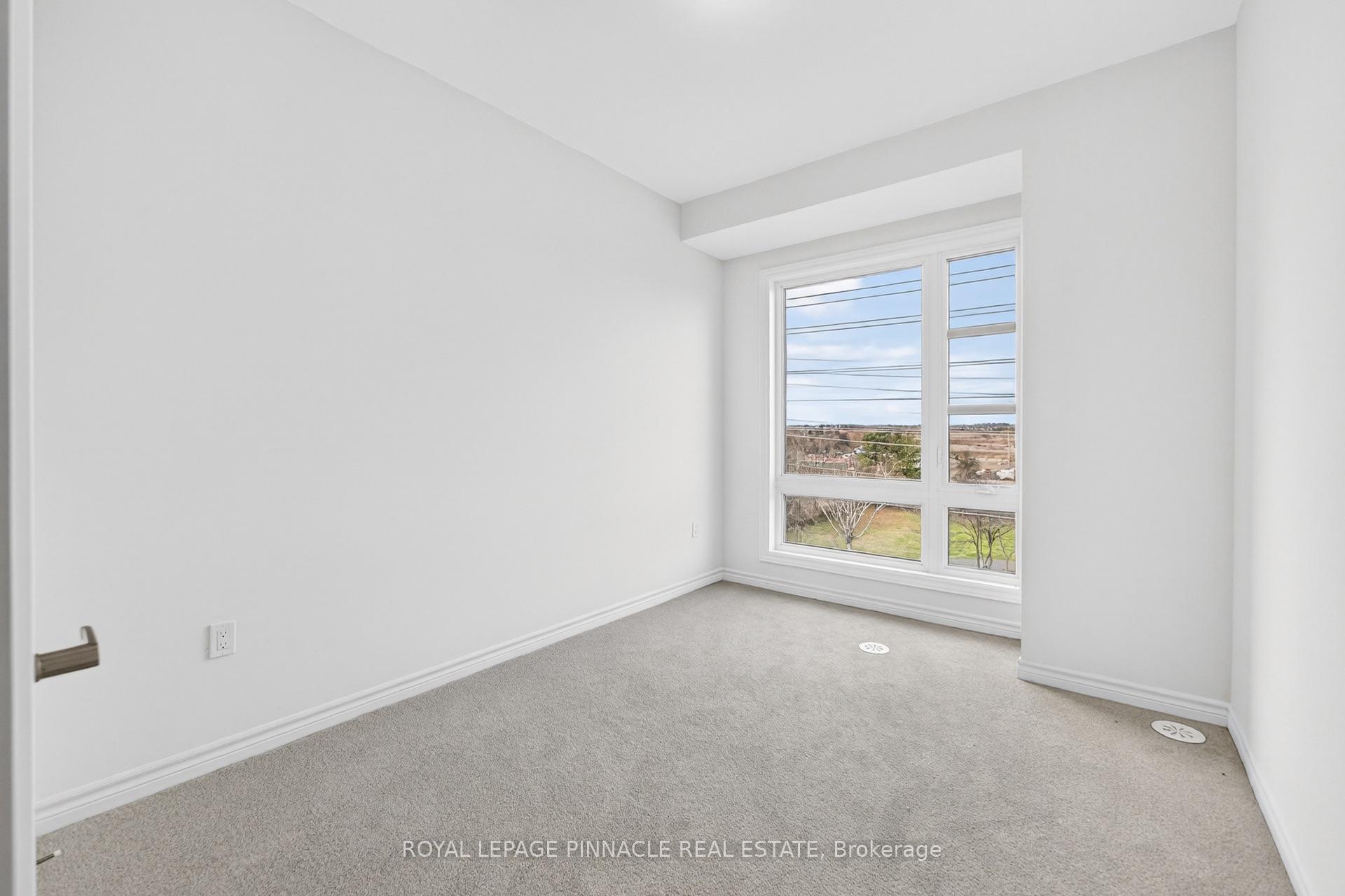Photo 33 of 69 Inverary Crescent, Vaughan, Kleinburg — HOMEH