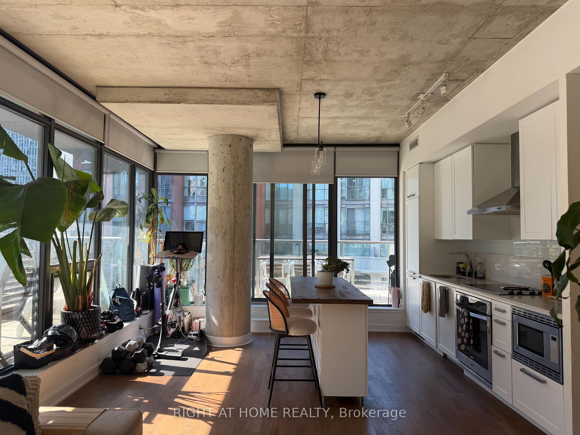 Photo 3 of Unit 509, 15 Beverley Street, Toronto, Kensington-Chinatown — HOMEH
