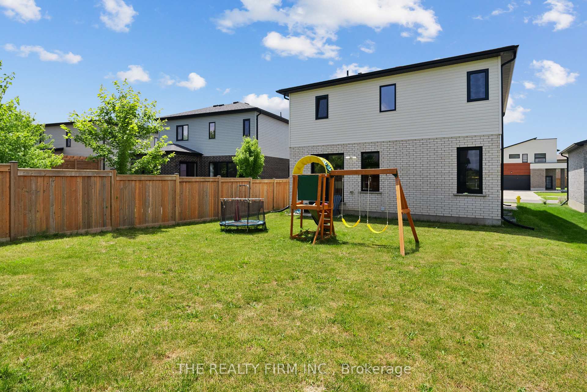 Photo 45 of 1771 Applerock Avenue, London, North S — HOMEH