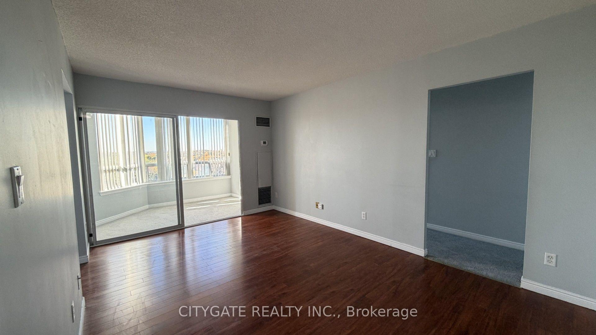 Photo 6 of Unit 1111, 135 Hillcrest Avenue, Mississauga, Cooksville — HOMEH