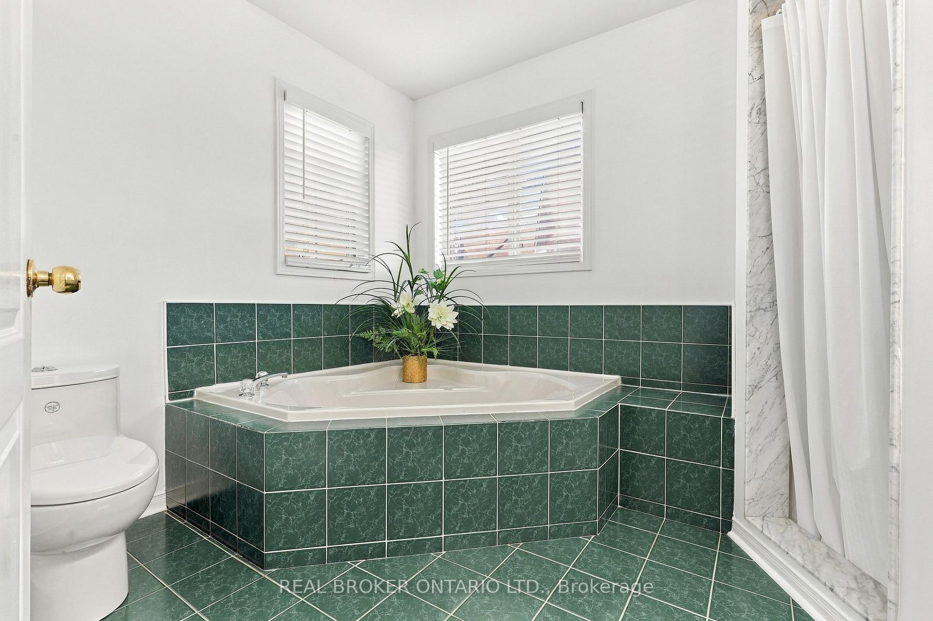 Photo 19 of 20 Kendra Court, Brampton, Snelgrove — HOMEH