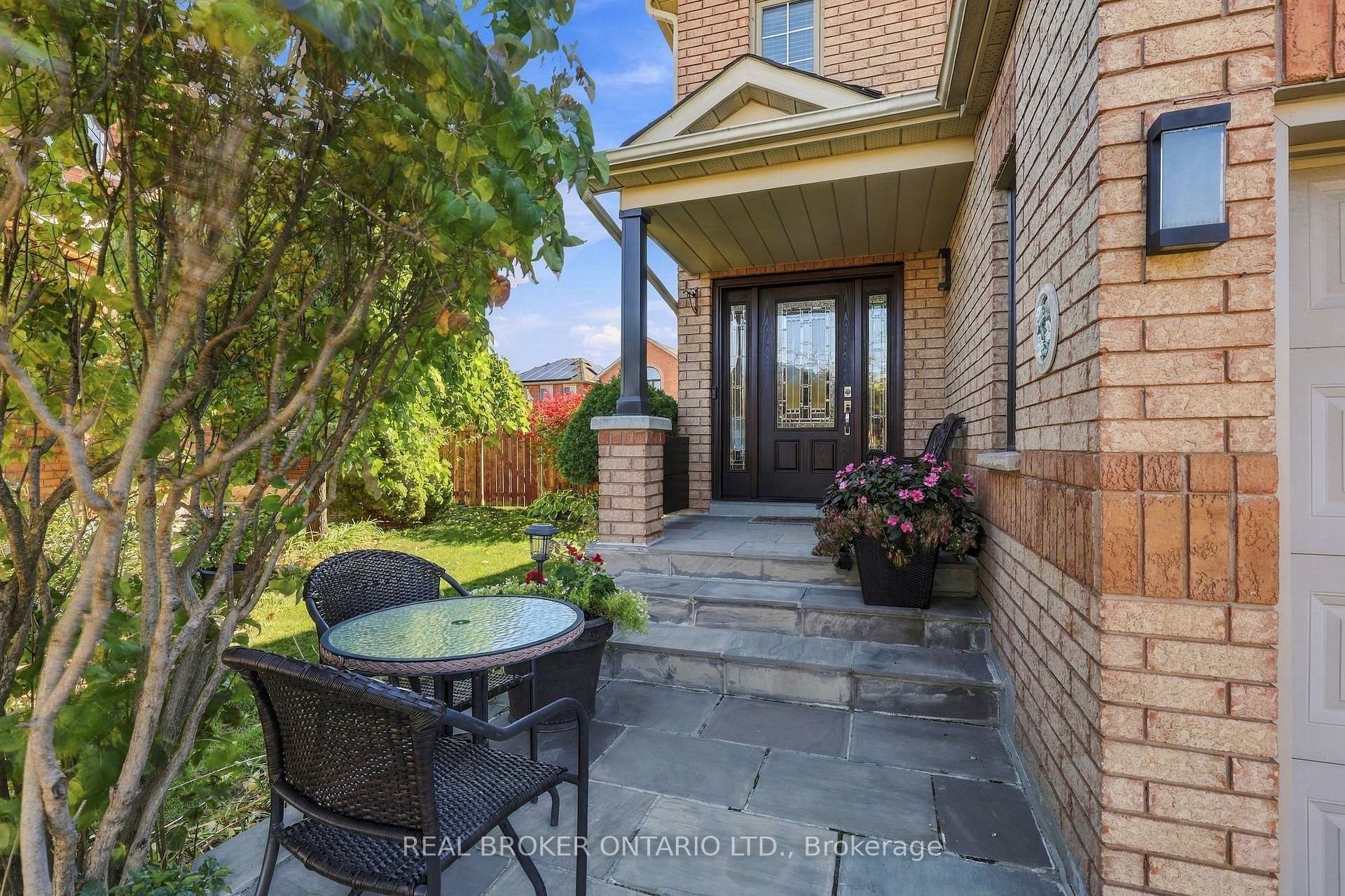 Photo 43 of 20 Kendra Court, Brampton, Snelgrove — HOMEH