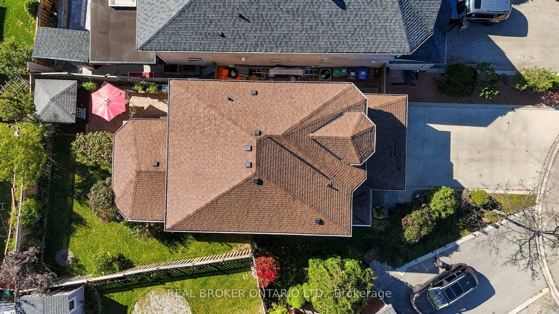 Photo 48 of 20 Kendra Court, Brampton, Snelgrove — HOMEH