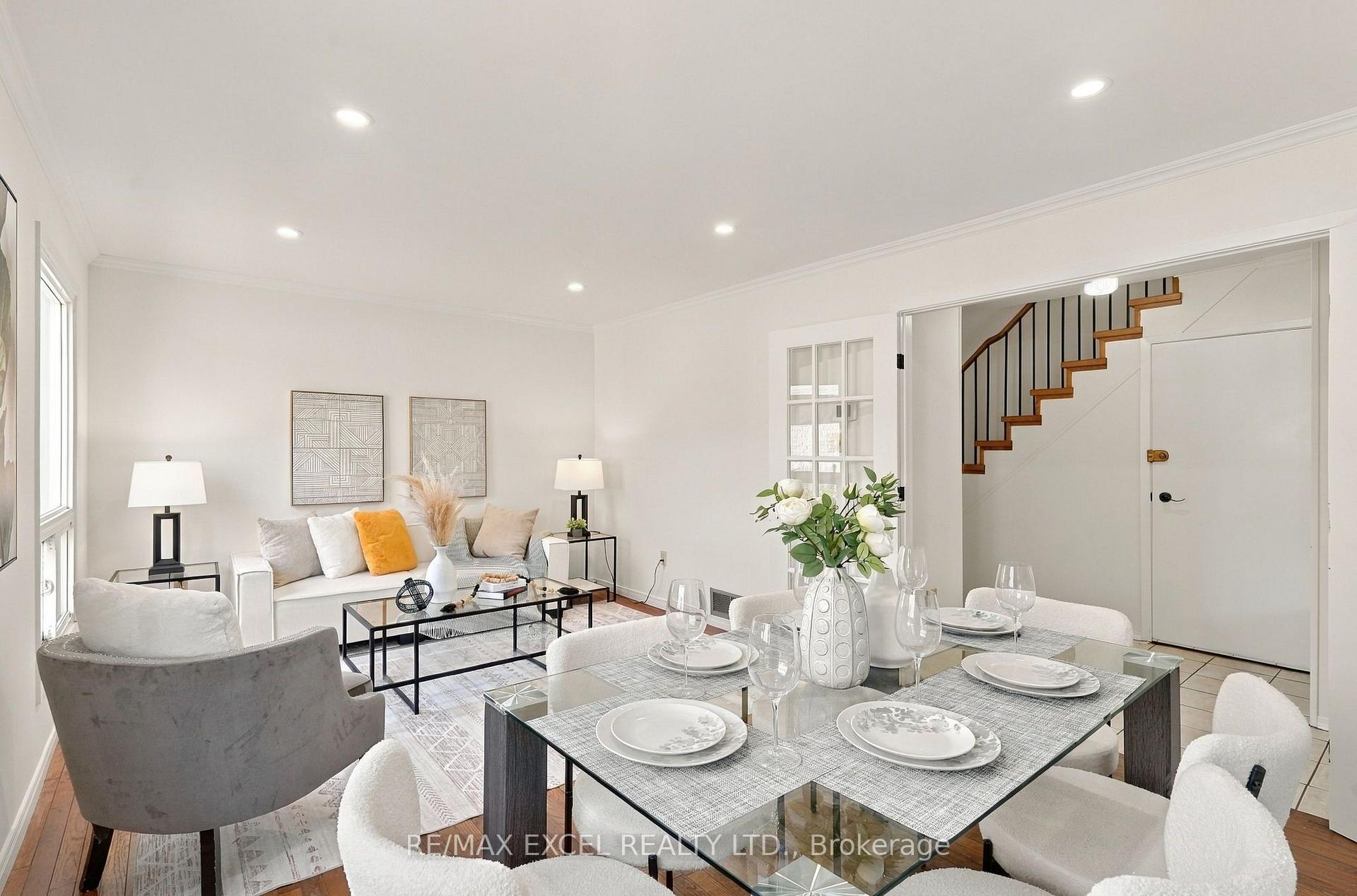 Photo 10 of 97 Tangmere Crescent, Markham, Milliken Mills East — HOMEH
