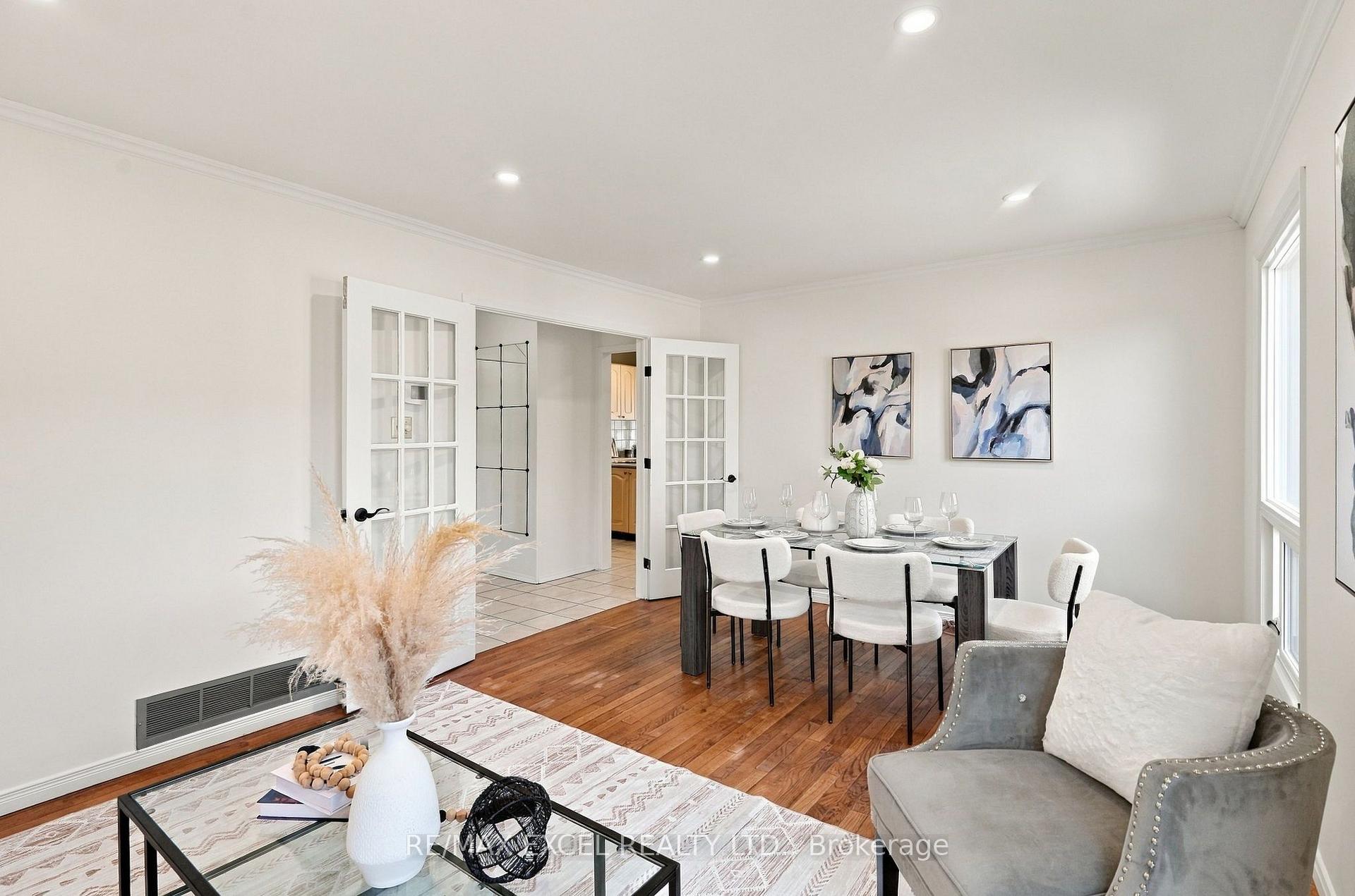 Photo 13 of 97 Tangmere Crescent, Markham, Milliken Mills East — HOMEH