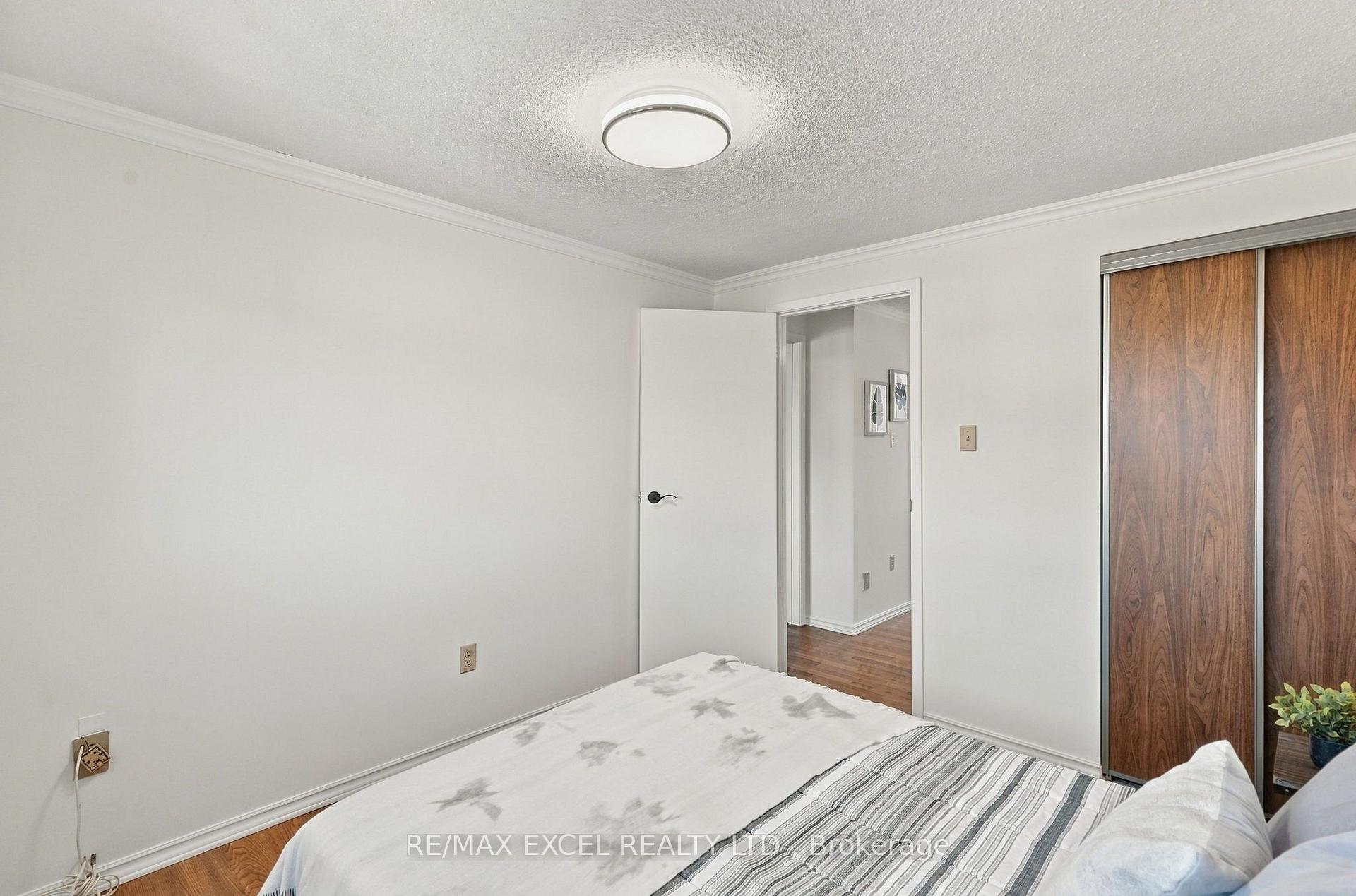 Photo 29 of 97 Tangmere Crescent, Markham, Milliken Mills East — HOMEH