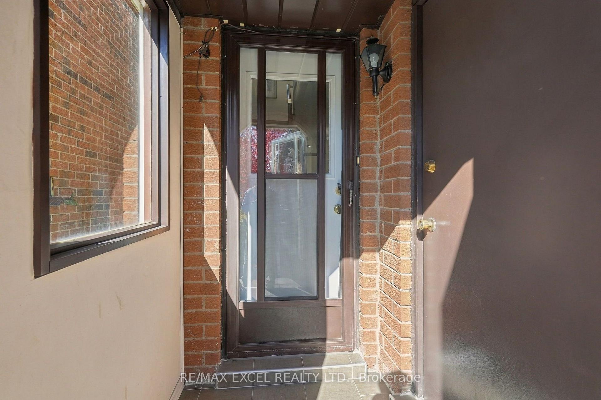 Photo 40 of 97 Tangmere Crescent, Markham, Milliken Mills East — HOMEH