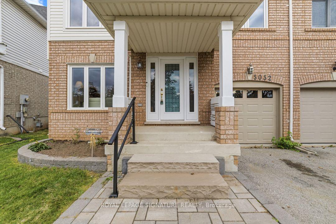 Photo 4 of 5052 Dryden Avenue, Burlington, Orchard — HOMEH
