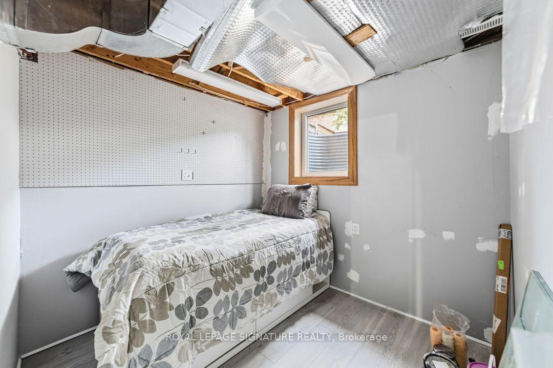 Photo 26 of 5052 Dryden Avenue, Burlington, Orchard — HOMEH