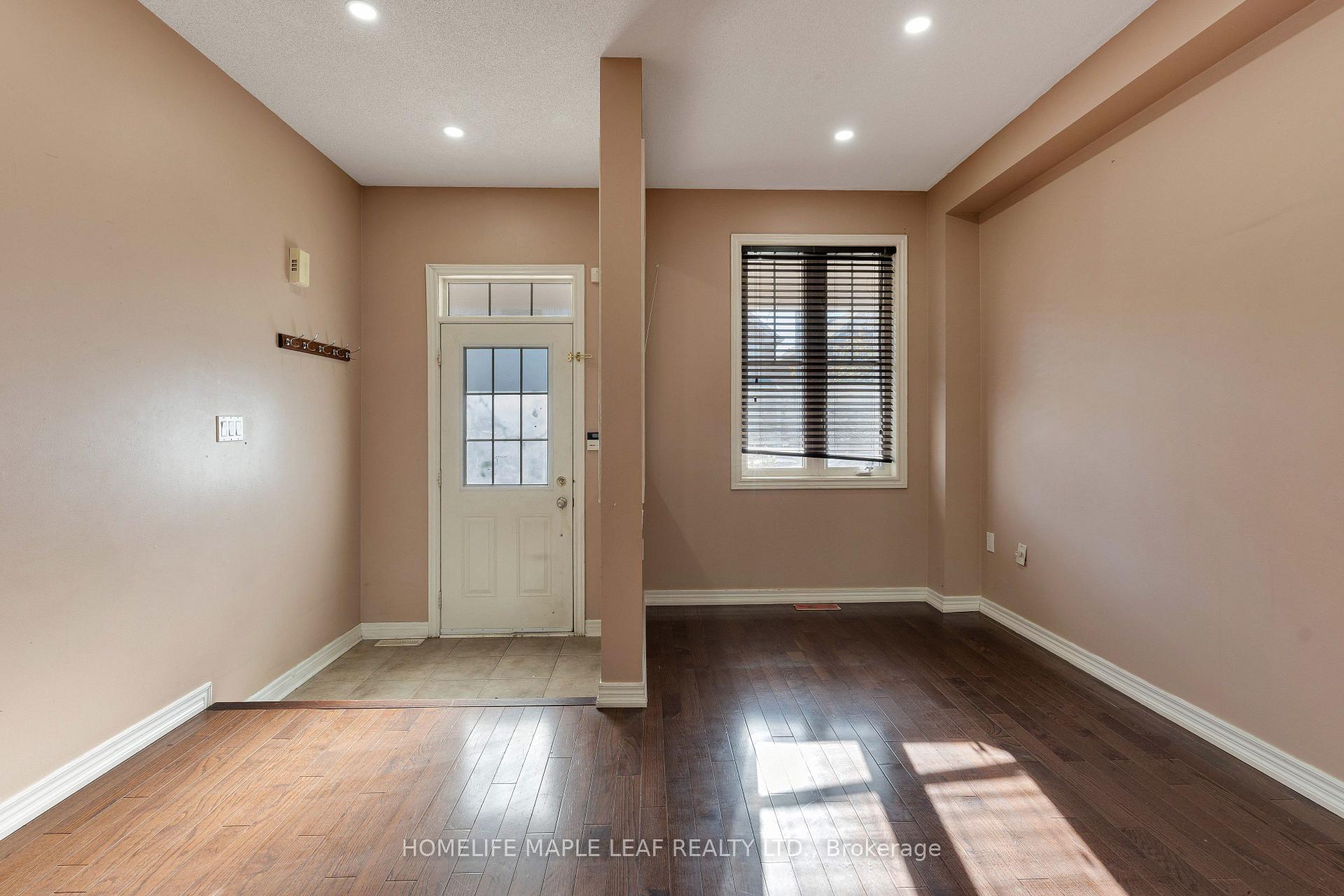 Photo 5 of 28 Vincent Street, Brampton, Sandringham-Wellington — HOMEH