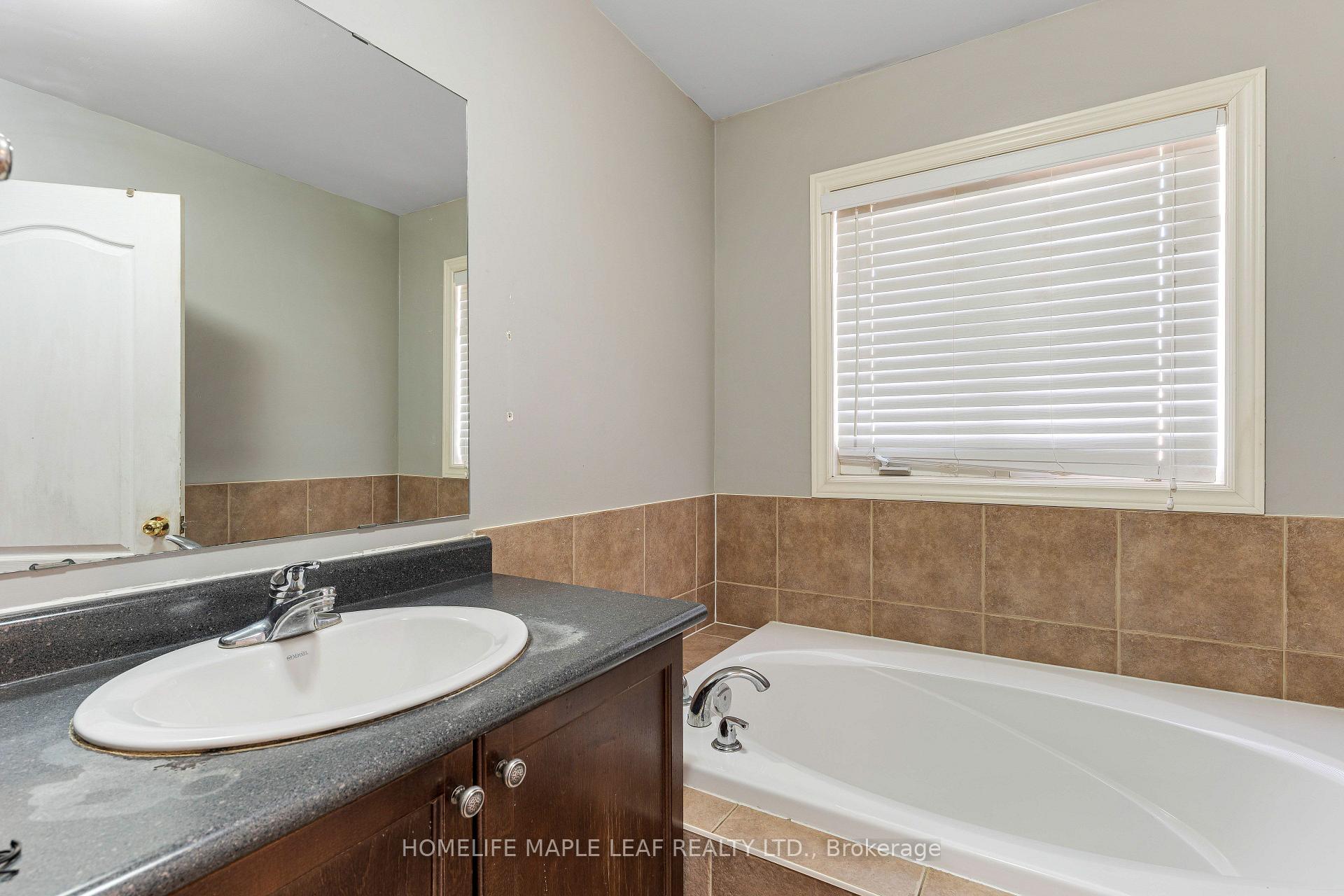 Photo 25 of 28 Vincent Street, Brampton, Sandringham-Wellington — HOMEH