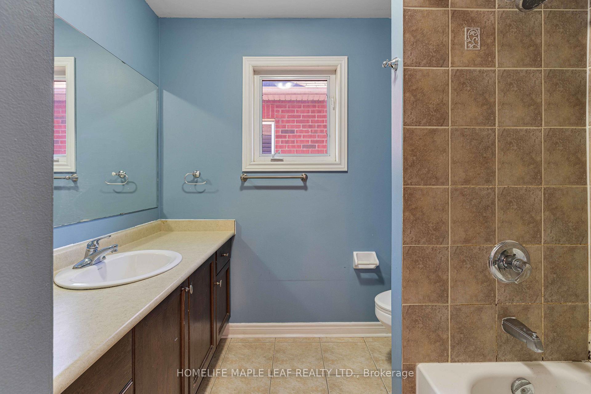 Photo 31 of 28 Vincent Street, Brampton, Sandringham-Wellington — HOMEH
