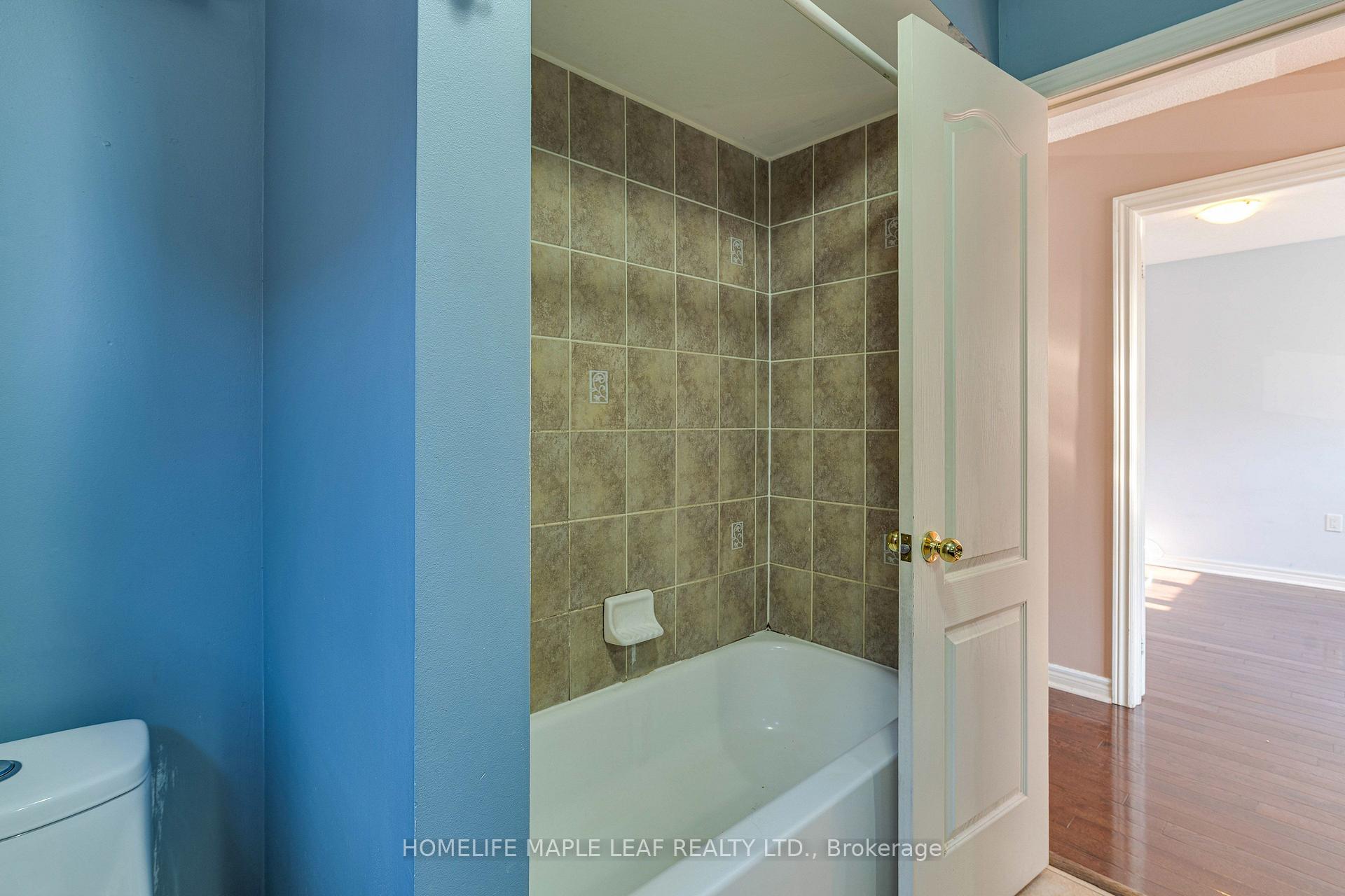 Photo 33 of 28 Vincent Street, Brampton, Sandringham-Wellington — HOMEH