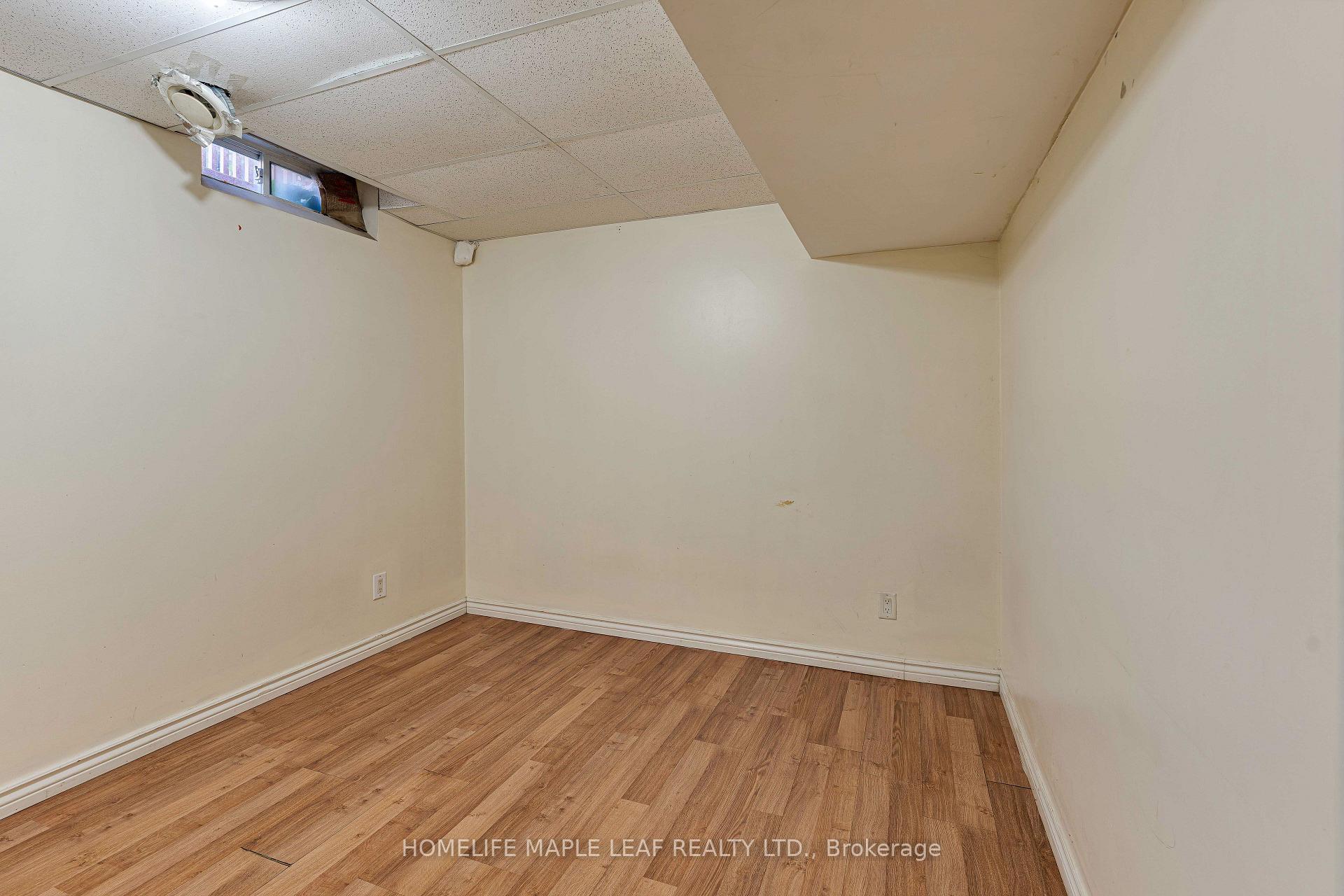 Photo 38 of 28 Vincent Street, Brampton, Sandringham-Wellington — HOMEH