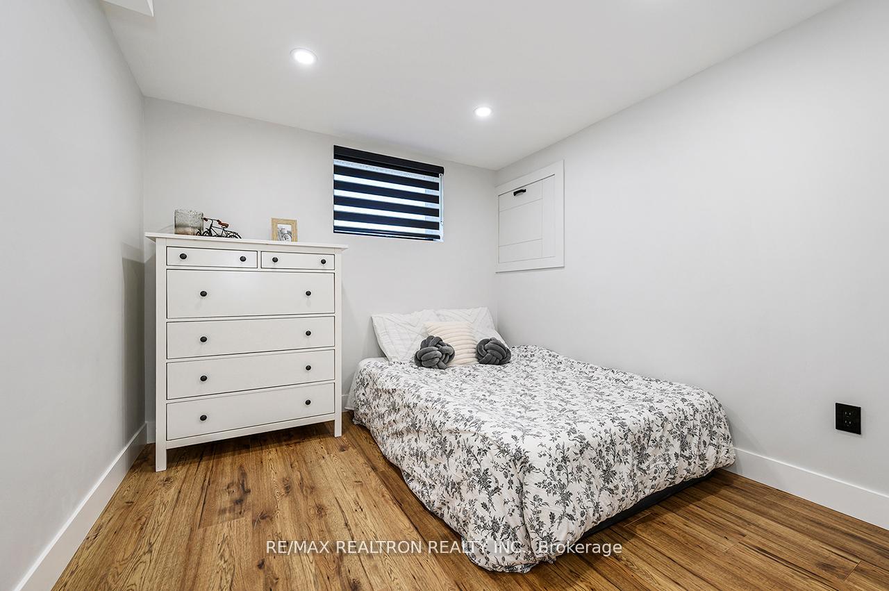 Photo 25 of 174 Mountainview Road S, Halton Hills, Georgetown — HOMEH