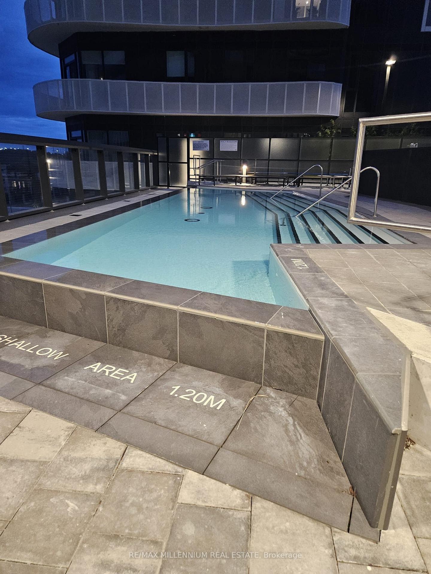 Photo 9 of Unit 1211, 6 Flavelle Trail, Vaughan, Steeles West Industrial — HOMEH