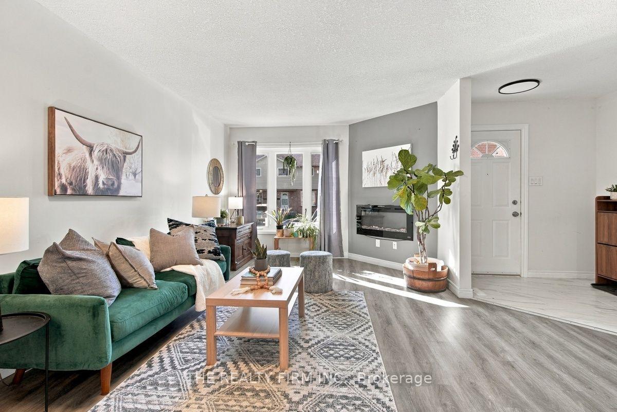 Photo 12 of Unit 9, 628 Wharncliffe Road S, London, South P — HOMEH