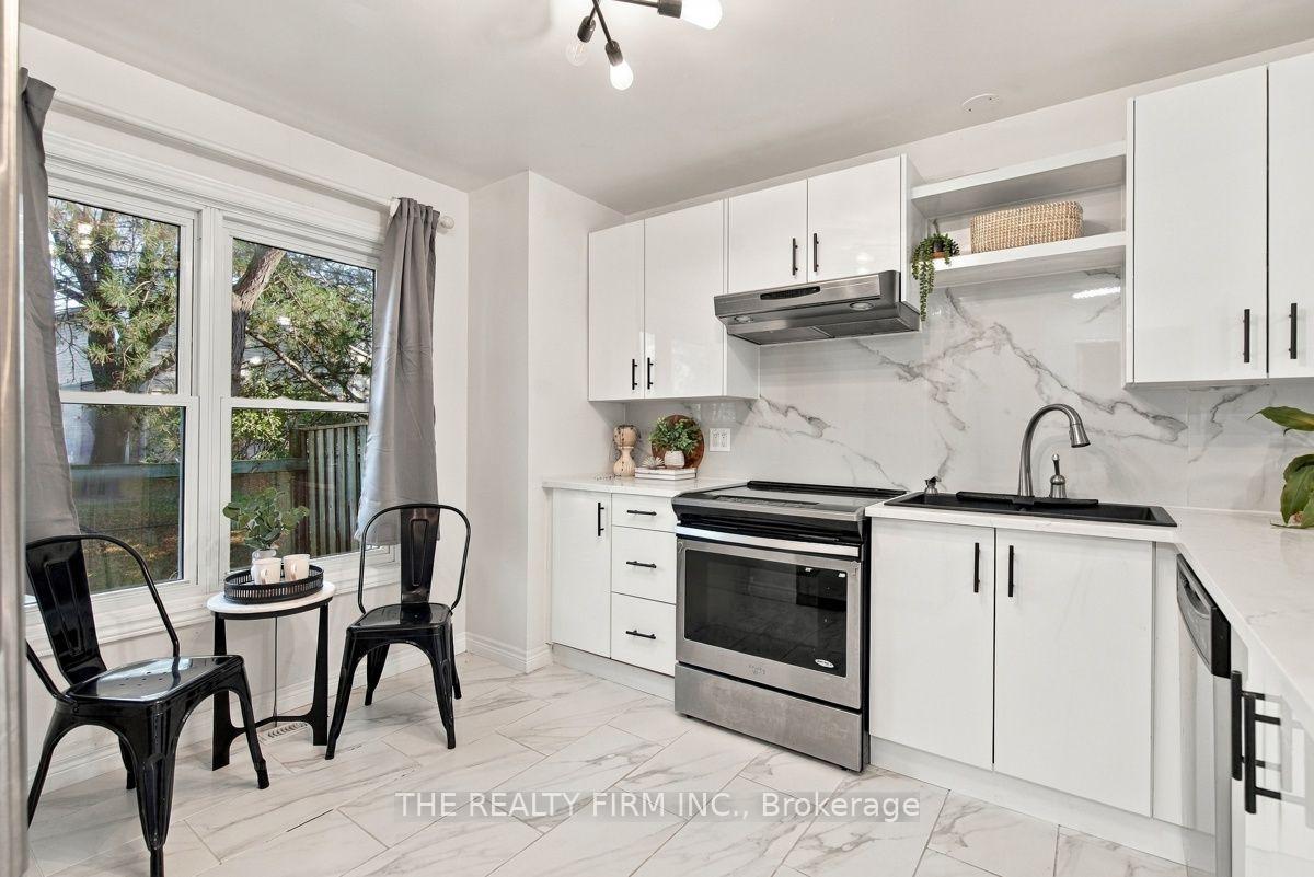 Photo 16 of Unit 9, 628 Wharncliffe Road S, London, South P — HOMEH