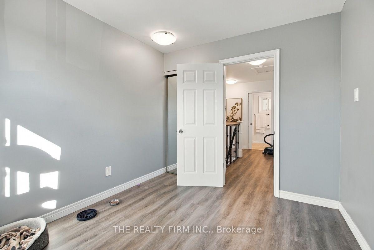 Photo 27 of Unit 9, 628 Wharncliffe Road S, London, South P — HOMEH