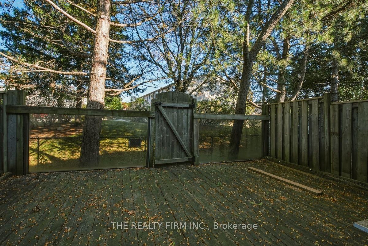 Photo 32 of Unit 9, 628 Wharncliffe Road S, London, South P — HOMEH