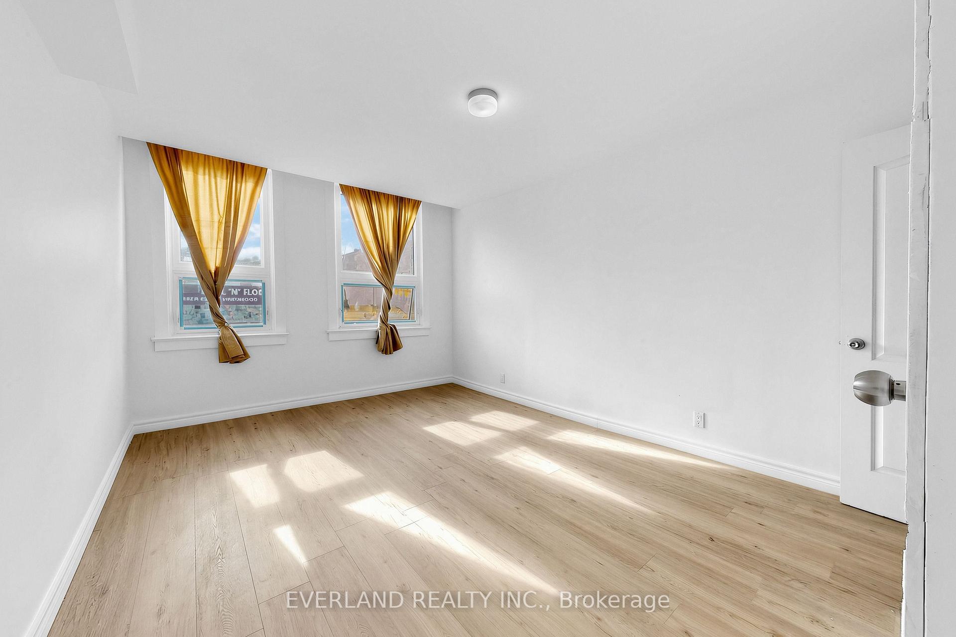 Photo 10 of Unit A, 20 King Street, Oshawa, Central — HOMEH