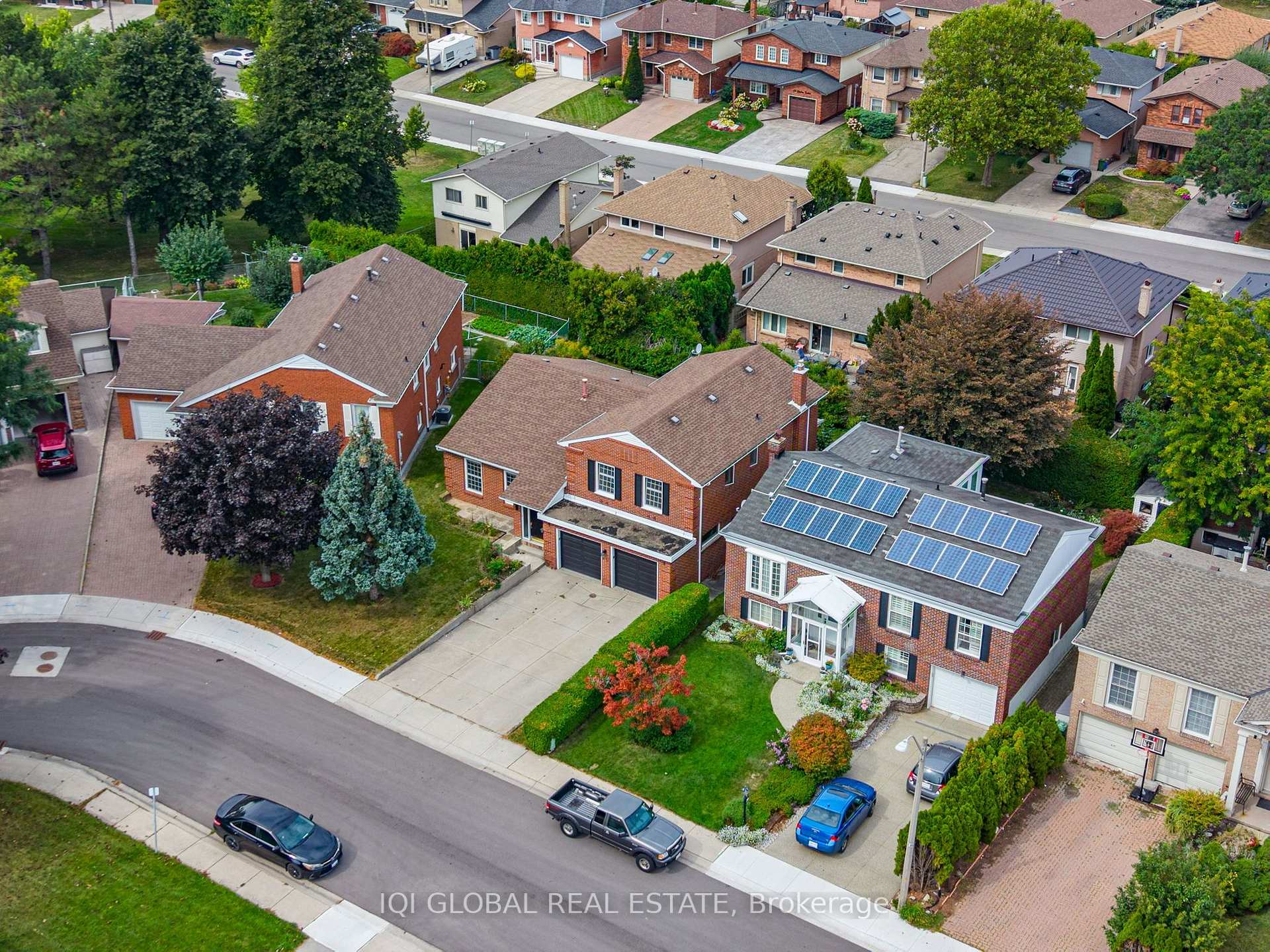Photo 3 of 38 Leclaire Street, Hamilton, Fessenden — HOMEH