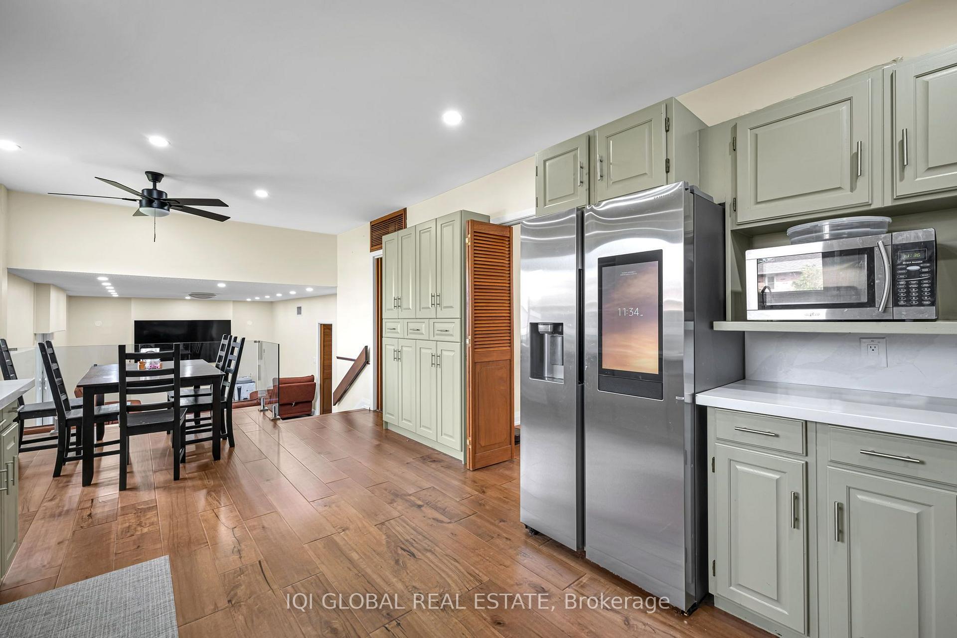 Photo 12 of 38 Leclaire Street, Hamilton, Fessenden — HOMEH
