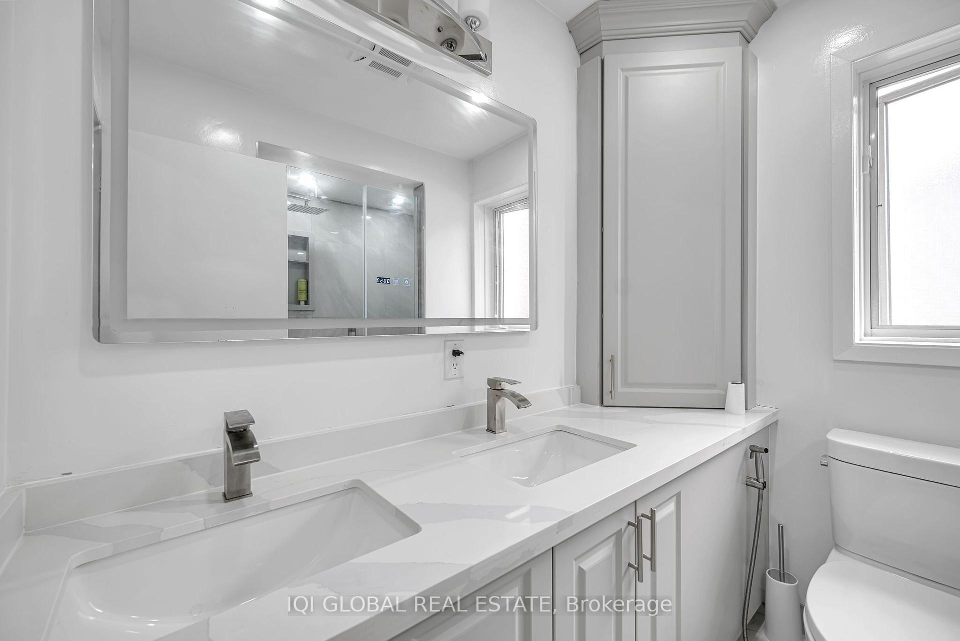 Photo 29 of 38 Leclaire Street, Hamilton, Fessenden — HOMEH