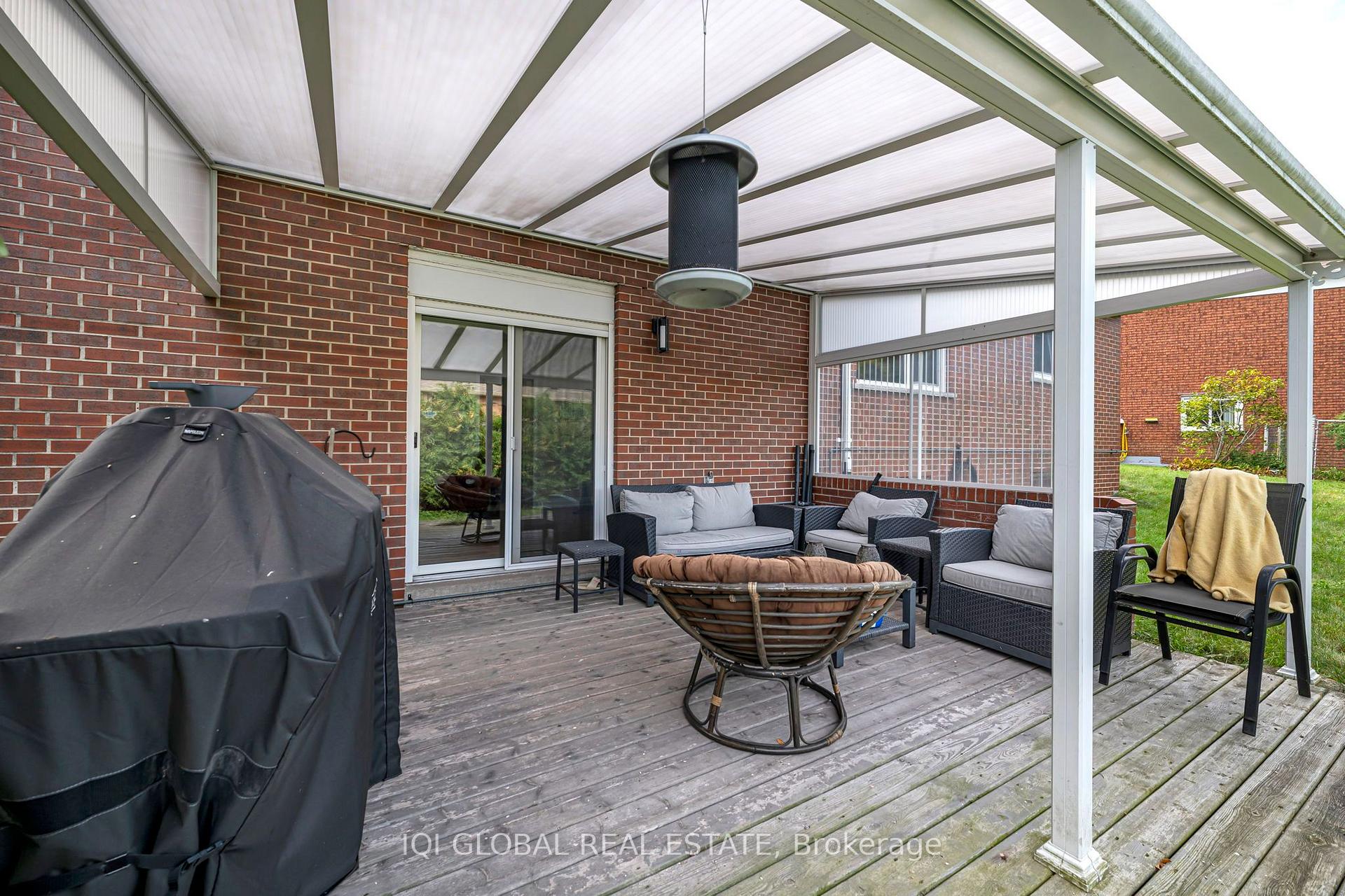 Photo 36 of 38 Leclaire Street, Hamilton, Fessenden — HOMEH