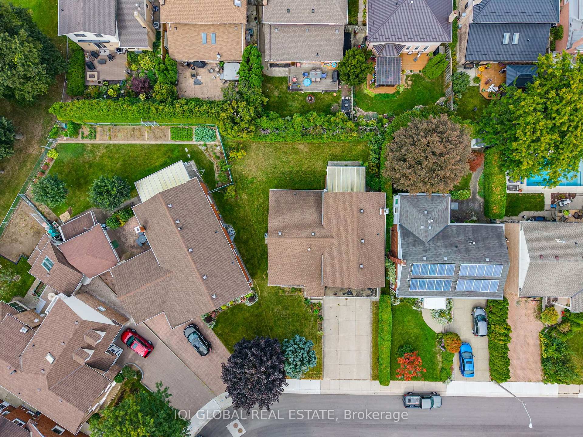 Photo 43 of 38 Leclaire Street, Hamilton, Fessenden — HOMEH
