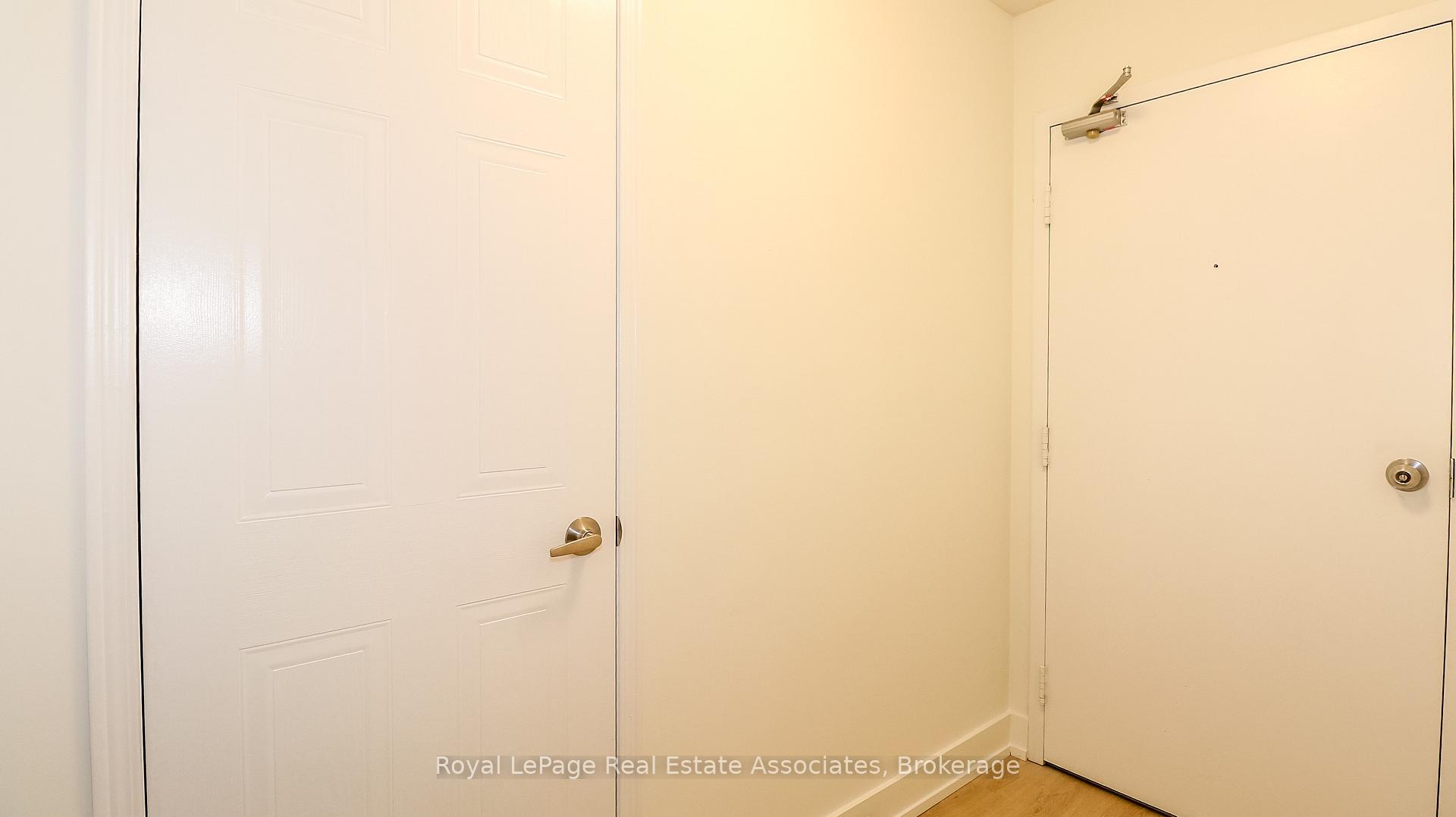Photo 3 of Unit 2, 94 Sanford Street, Barrie, Sanford — HOMEH