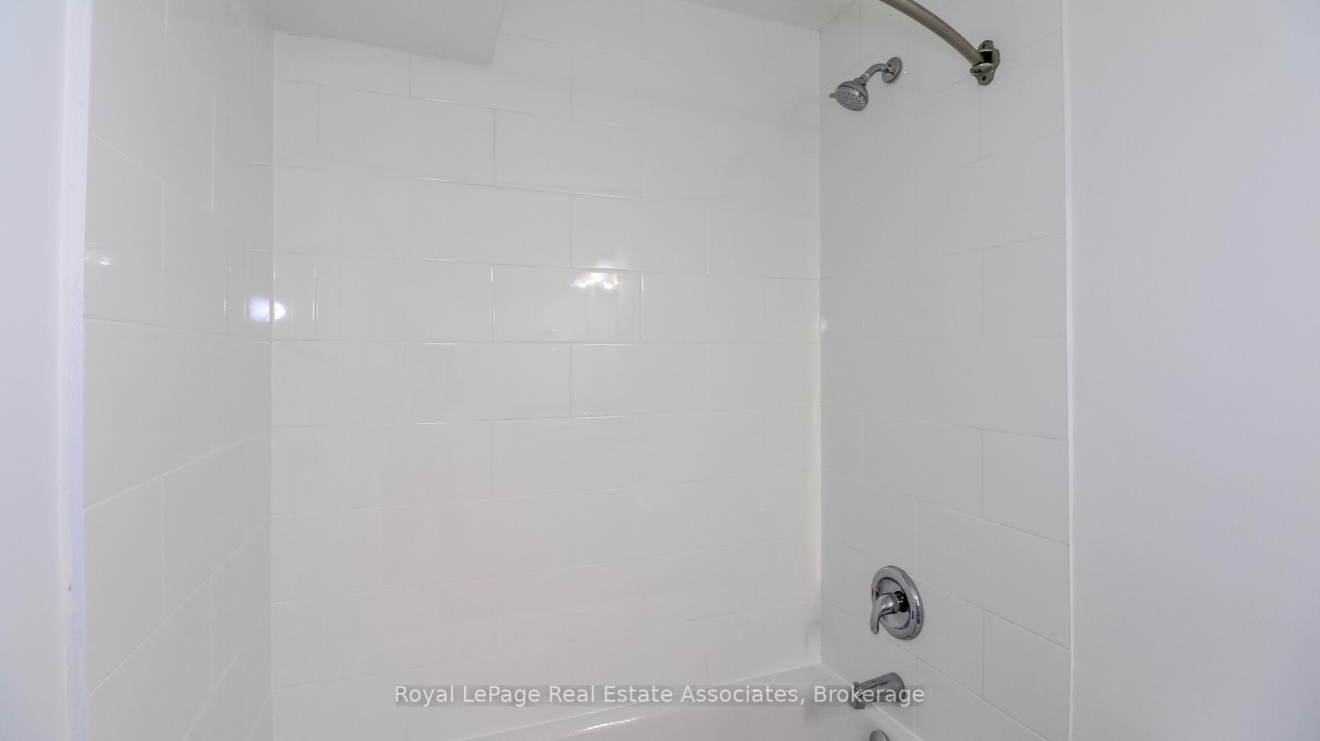 Photo 5 of Unit 2, 94 Sanford Street, Barrie, Sanford — HOMEH