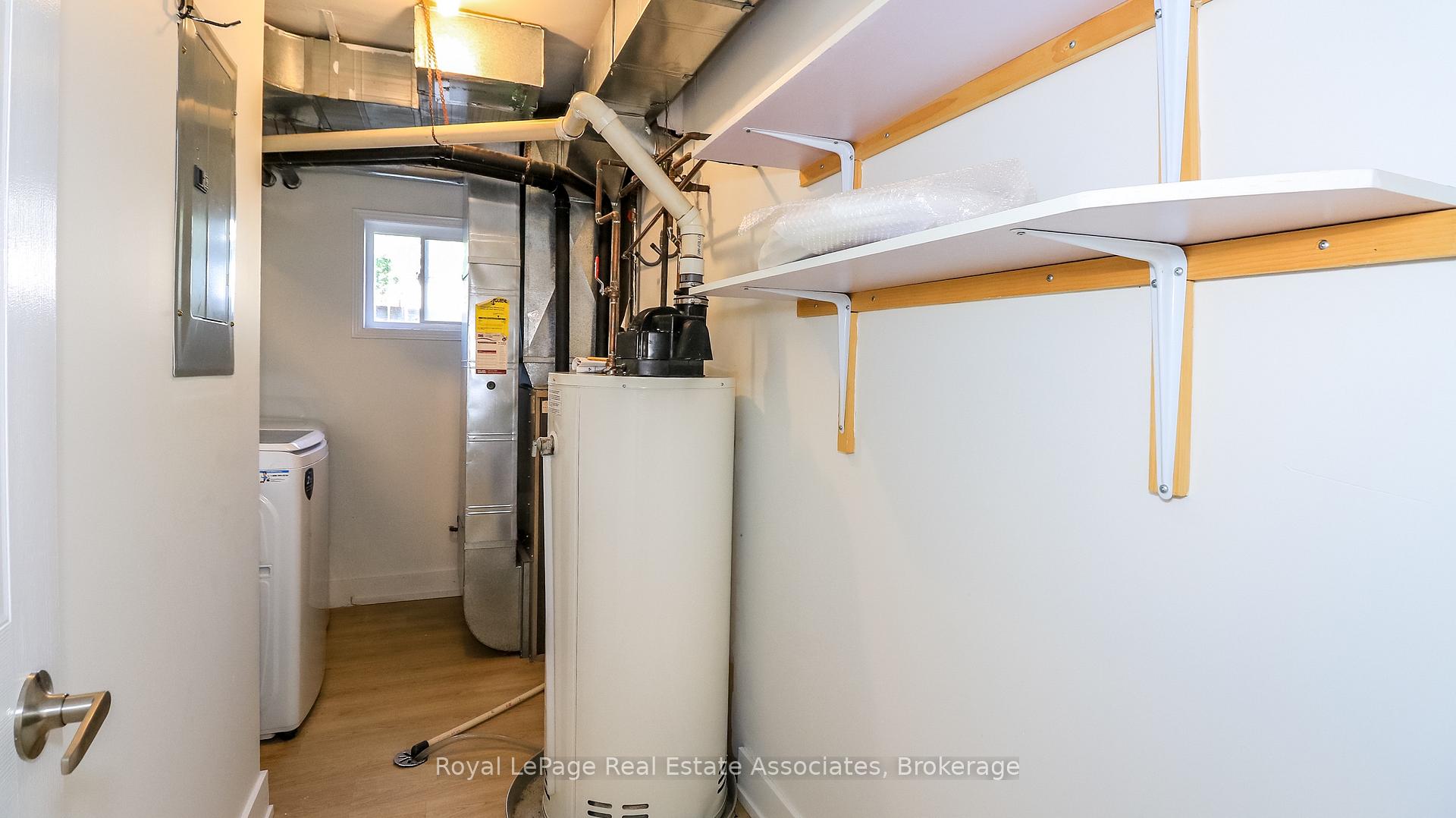 Photo 9 of Unit 2, 94 Sanford Street, Barrie, Sanford — HOMEH