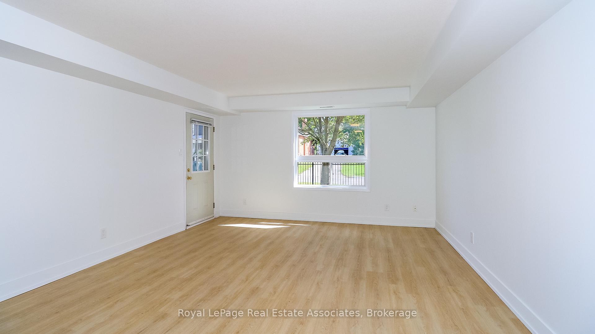 Photo 16 of Unit 2, 94 Sanford Street, Barrie, Sanford — HOMEH