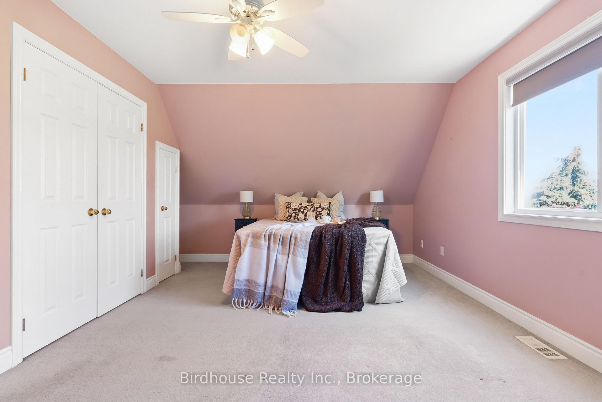 Photo 17 of 34 Lori Boulevard, Kawartha Lakes, Lindsay — HOMEH
