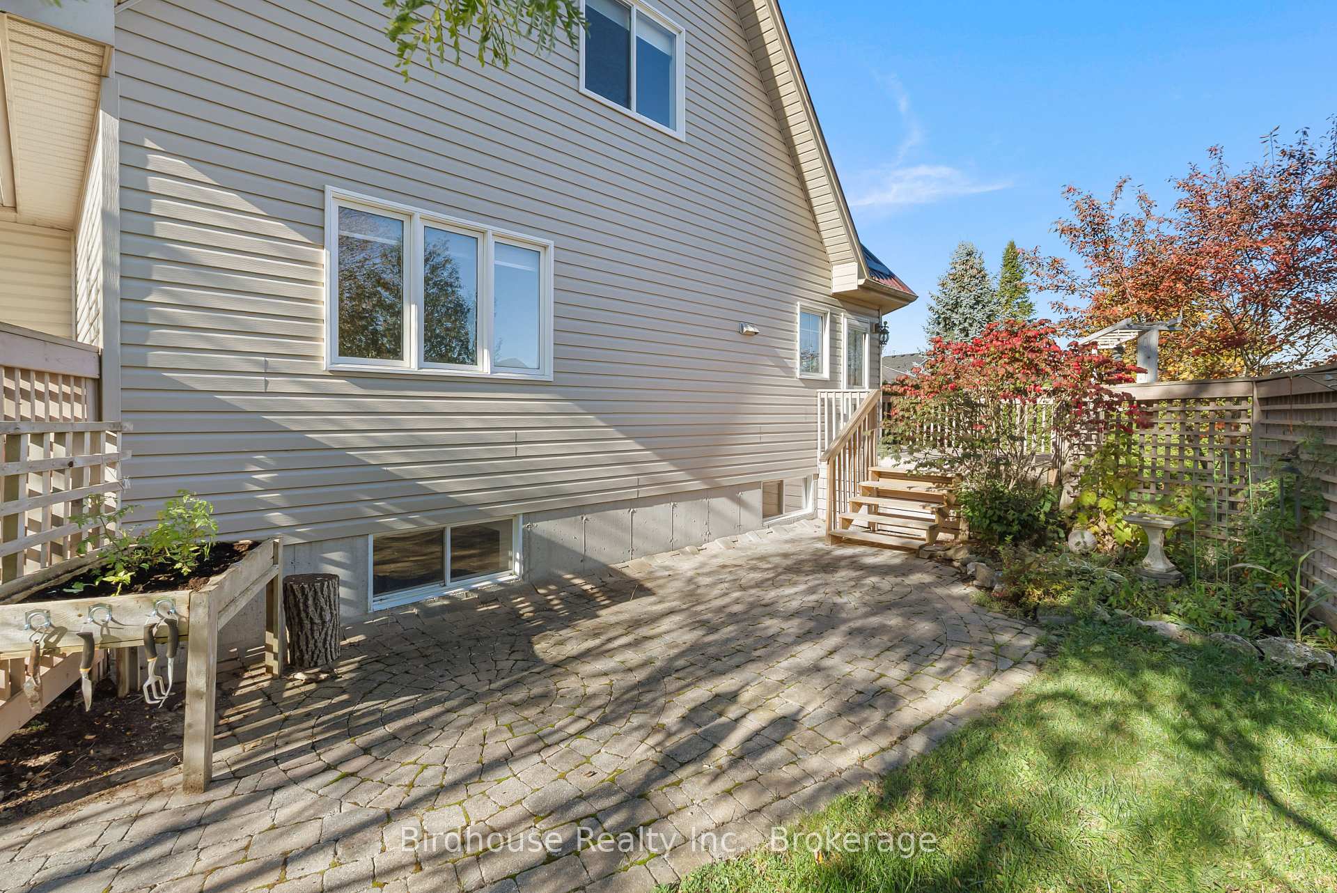 Photo 30 of 34 Lori Boulevard, Kawartha Lakes, Lindsay — HOMEH
