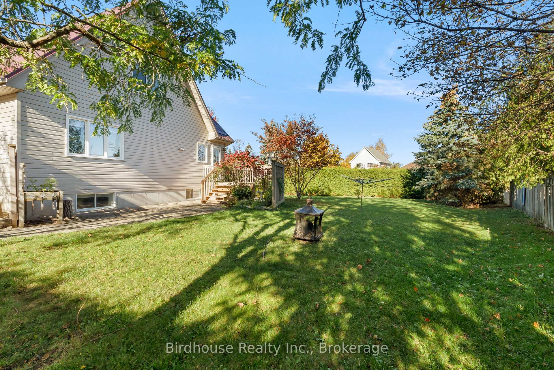 Photo 31 of 34 Lori Boulevard, Kawartha Lakes, Lindsay — HOMEH