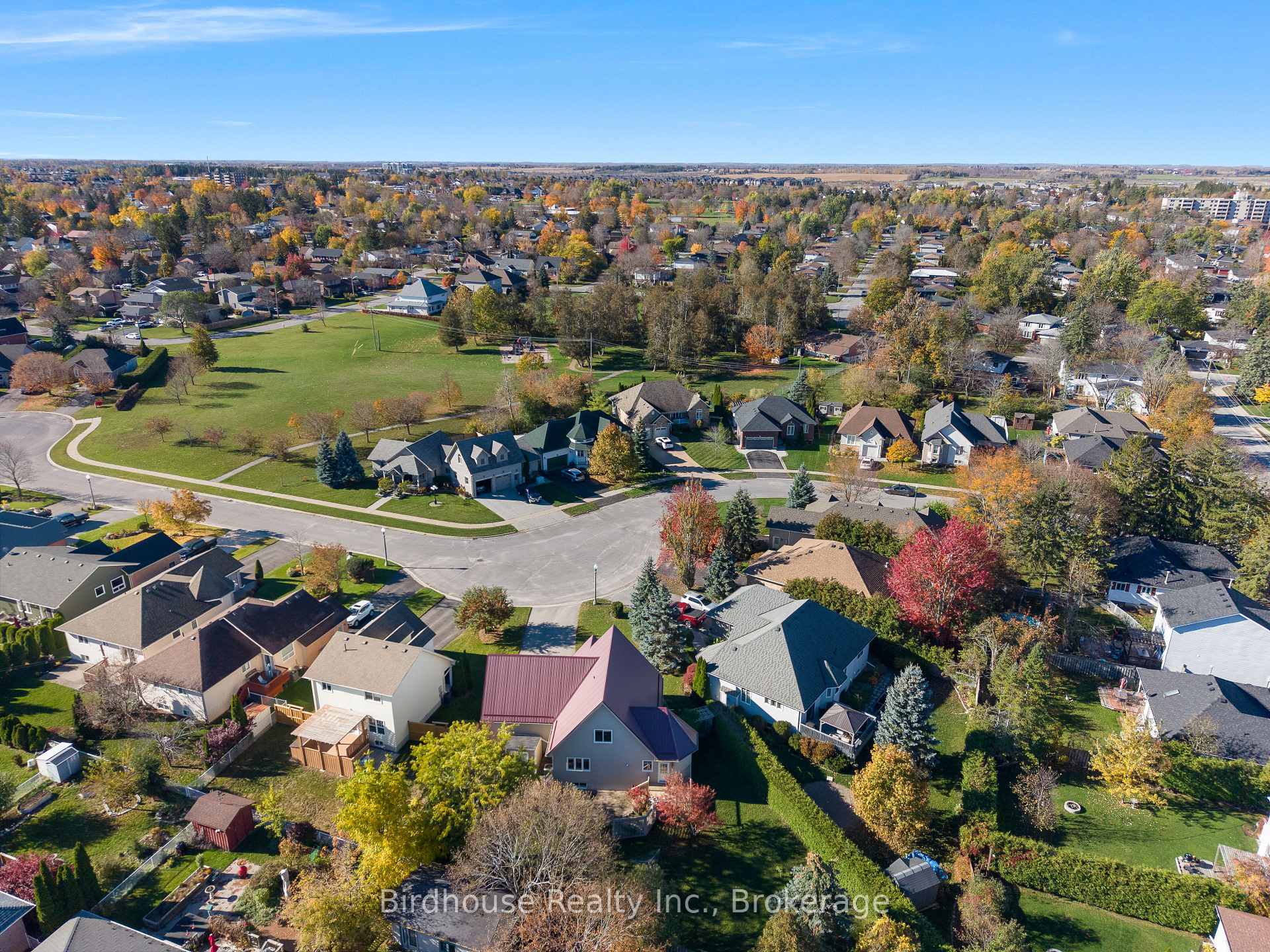 Photo 35 of 34 Lori Boulevard, Kawartha Lakes, Lindsay — HOMEH