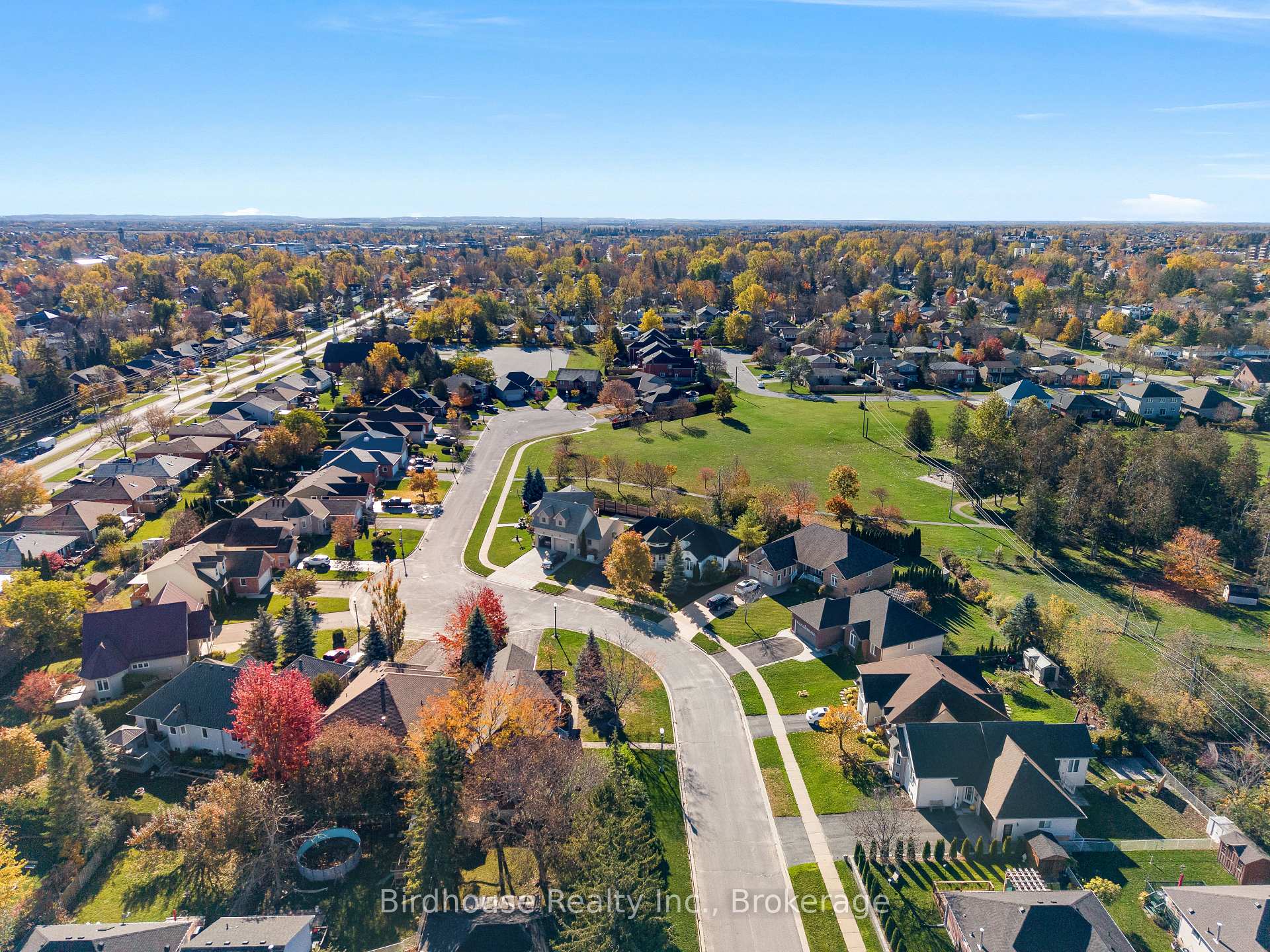 Photo 39 of 34 Lori Boulevard, Kawartha Lakes, Lindsay — HOMEH