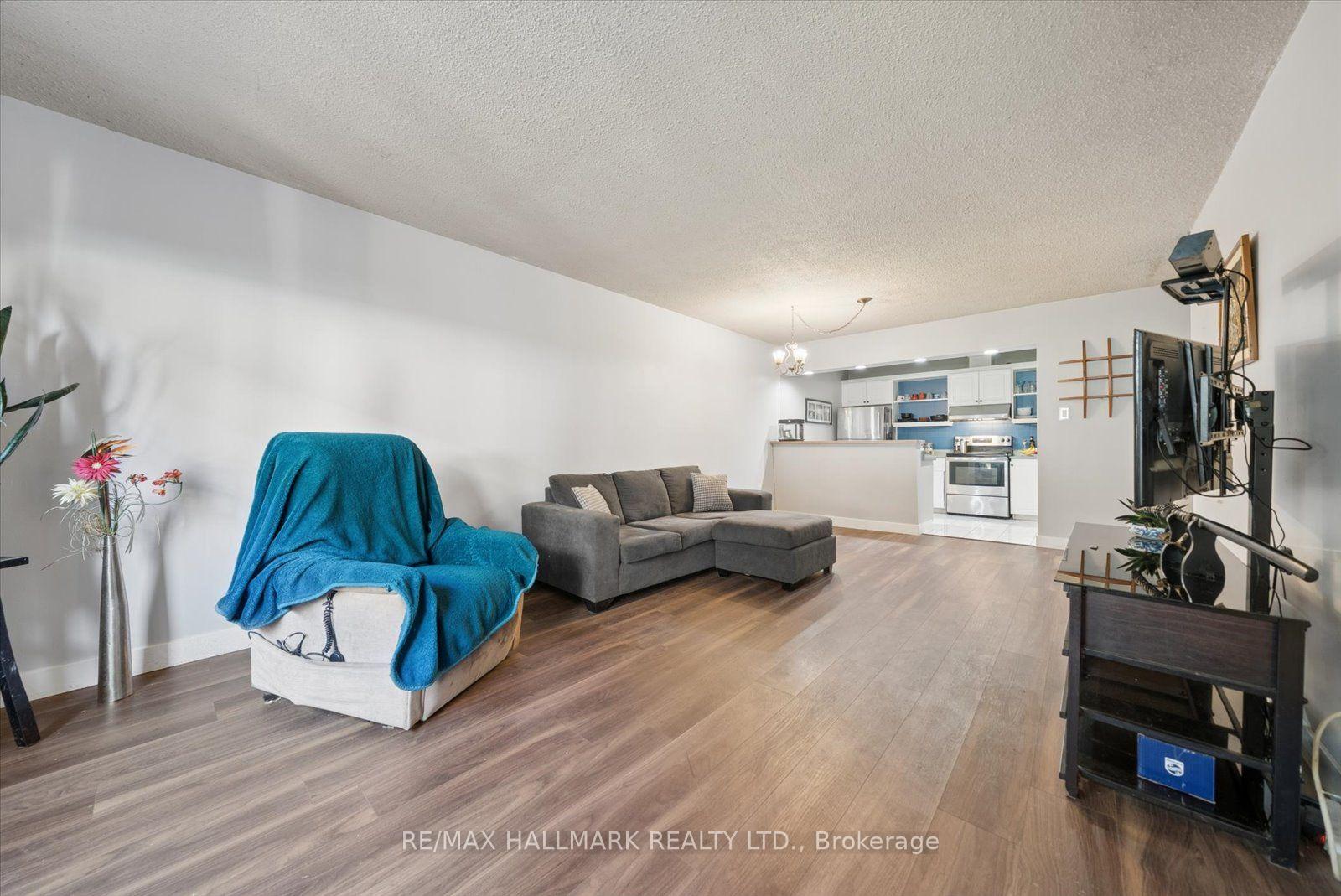 Photo 10 of Unit 9, 91 Muir Drive, Scarborough, Scarborough Village — HOMEH