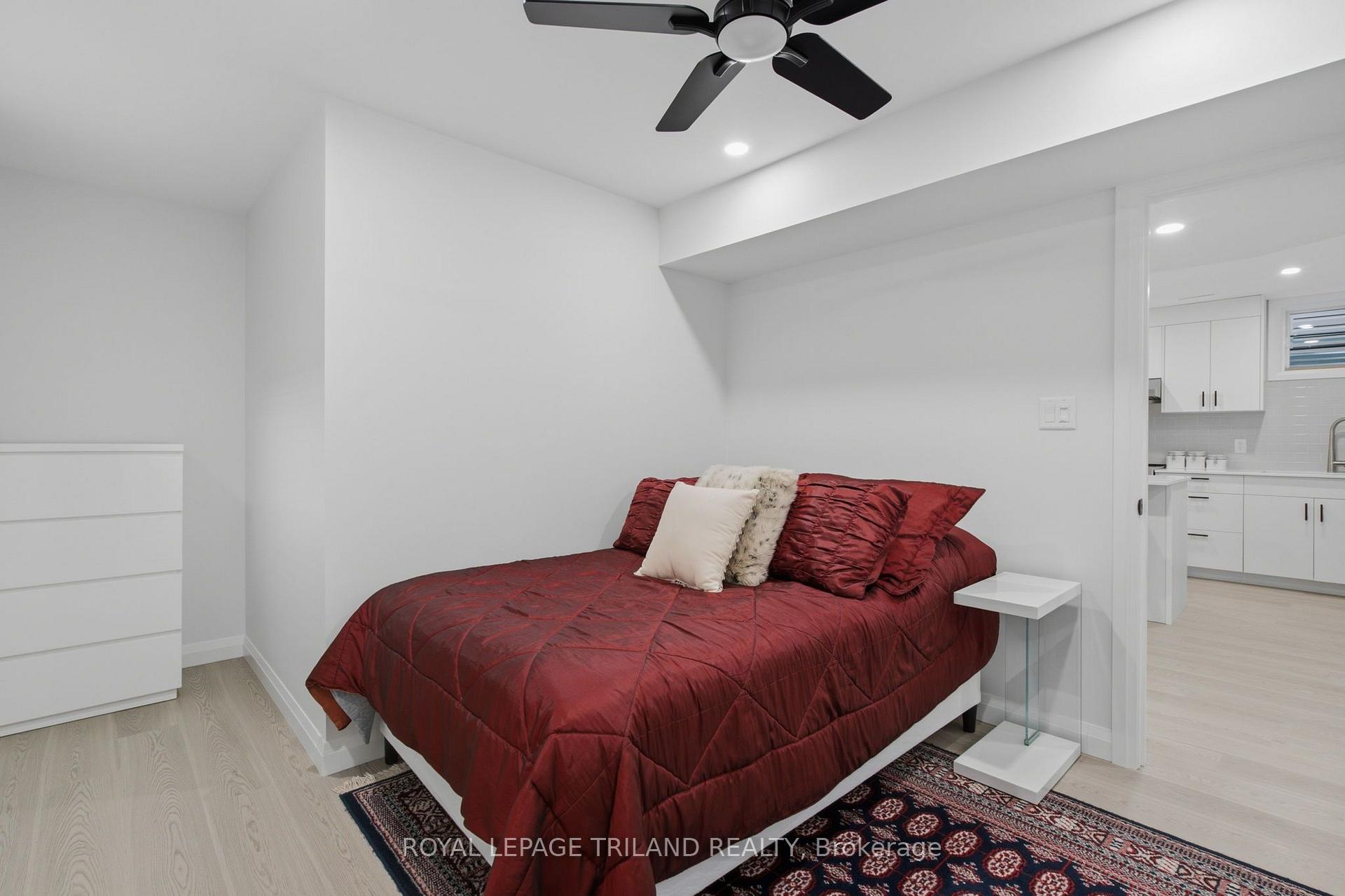 Photo 40 of 2039 Springridge Drive, London, North C — HOMEH