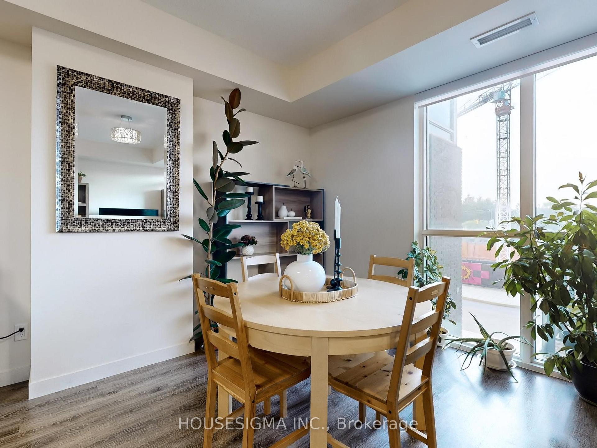 Photo 6 of Unit 146, 2093 Fairview Street, Burlington, Freeman — HOMEH